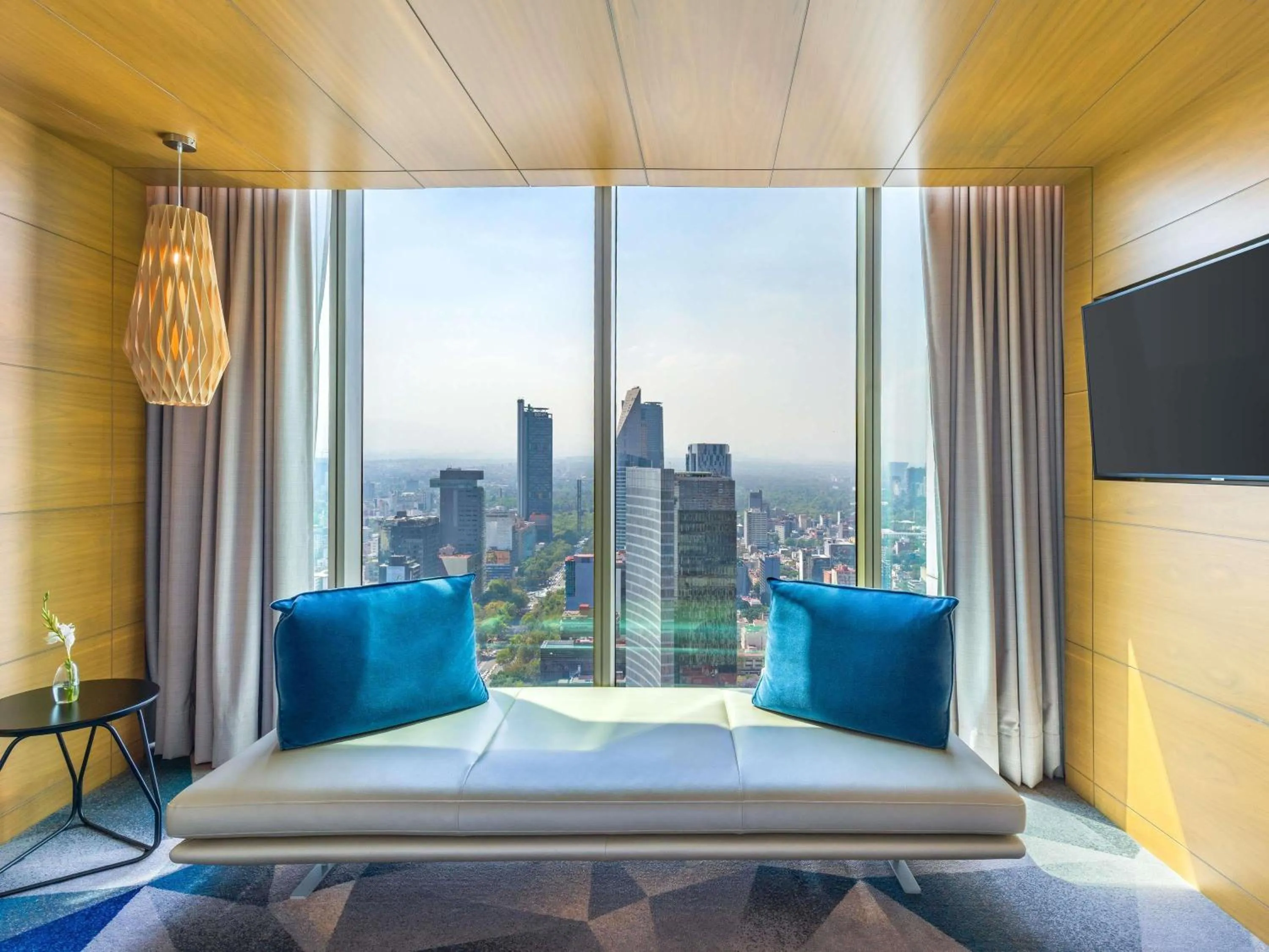 Luxury King Room with Skyline View in Sofitel Mexico City Reforma