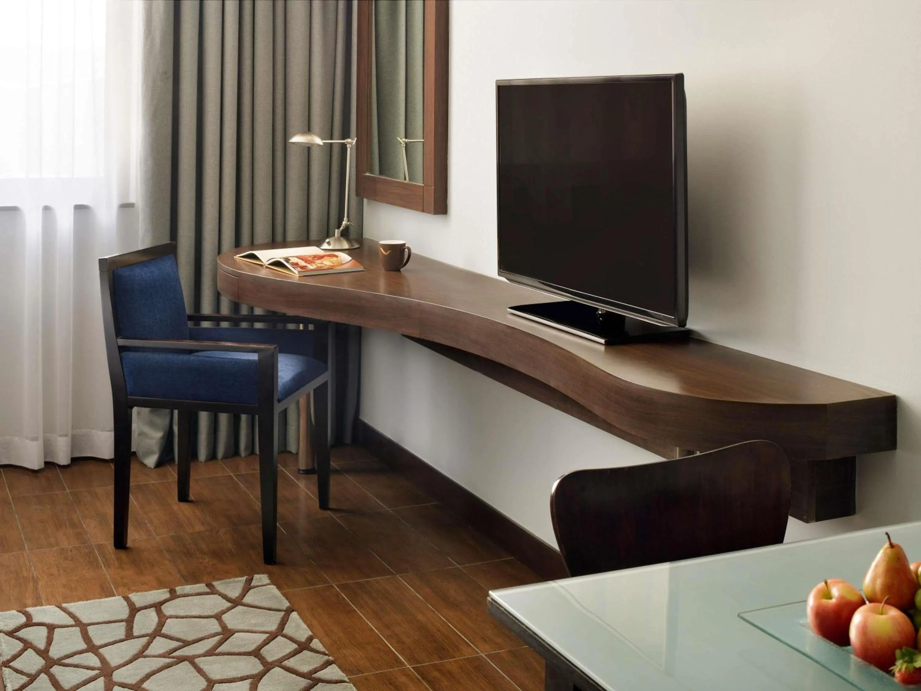 Deluxe Twin Room in Mövenpick Hotel Apartments Al Mamzar Dubai