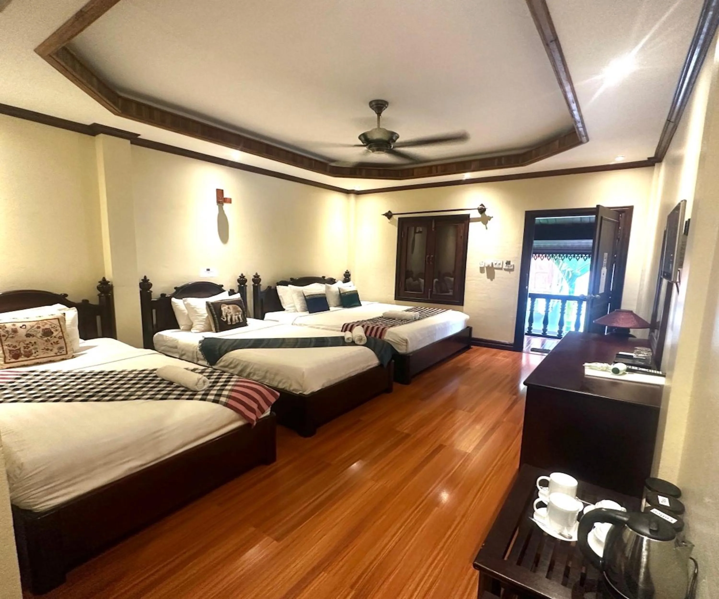 Deluxe Family Room in Y Not Lao Villa