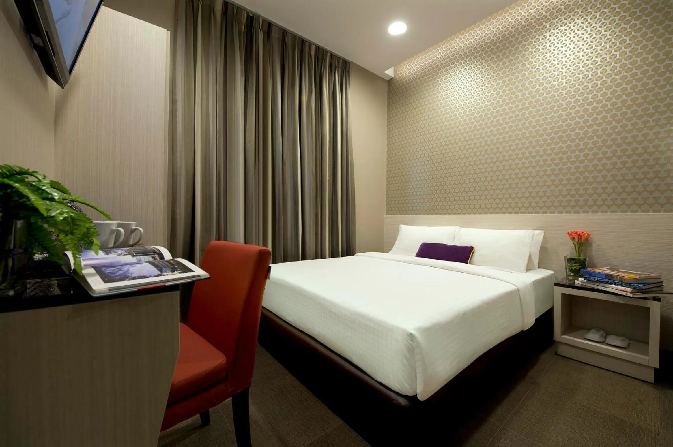 Superior Double Room in V Hotel Bencoolen