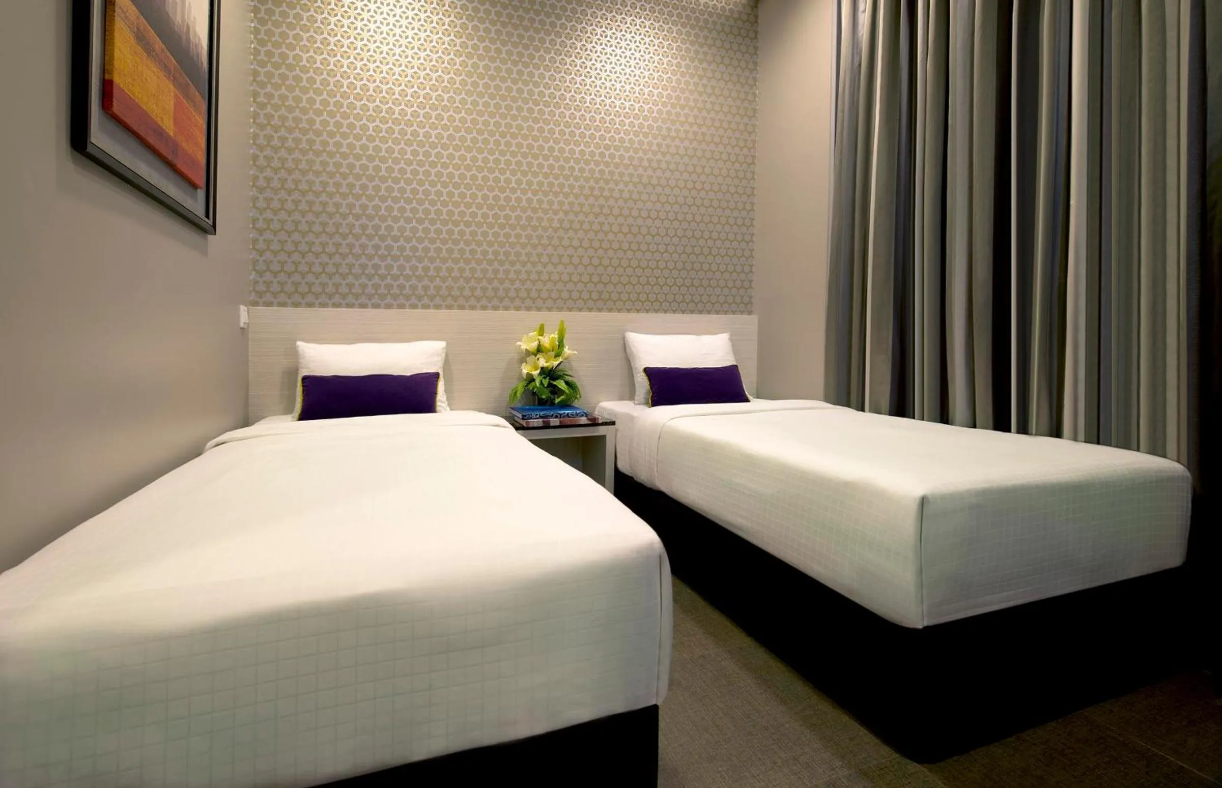 Superior Twin Room in V Hotel Bencoolen