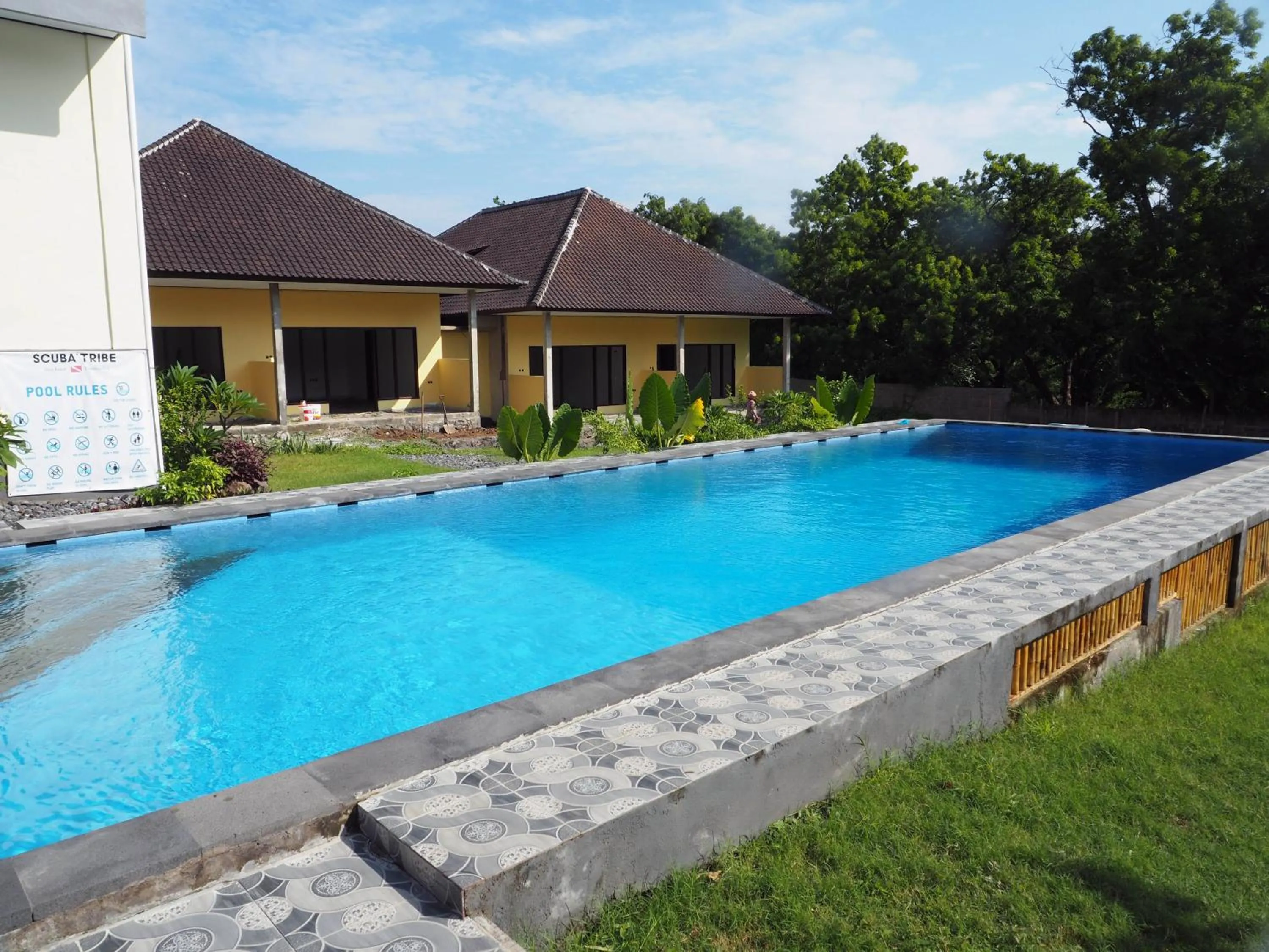 Deluxe Double or Twin Room with Pool View in Scuba Tribe Bali dive-resort