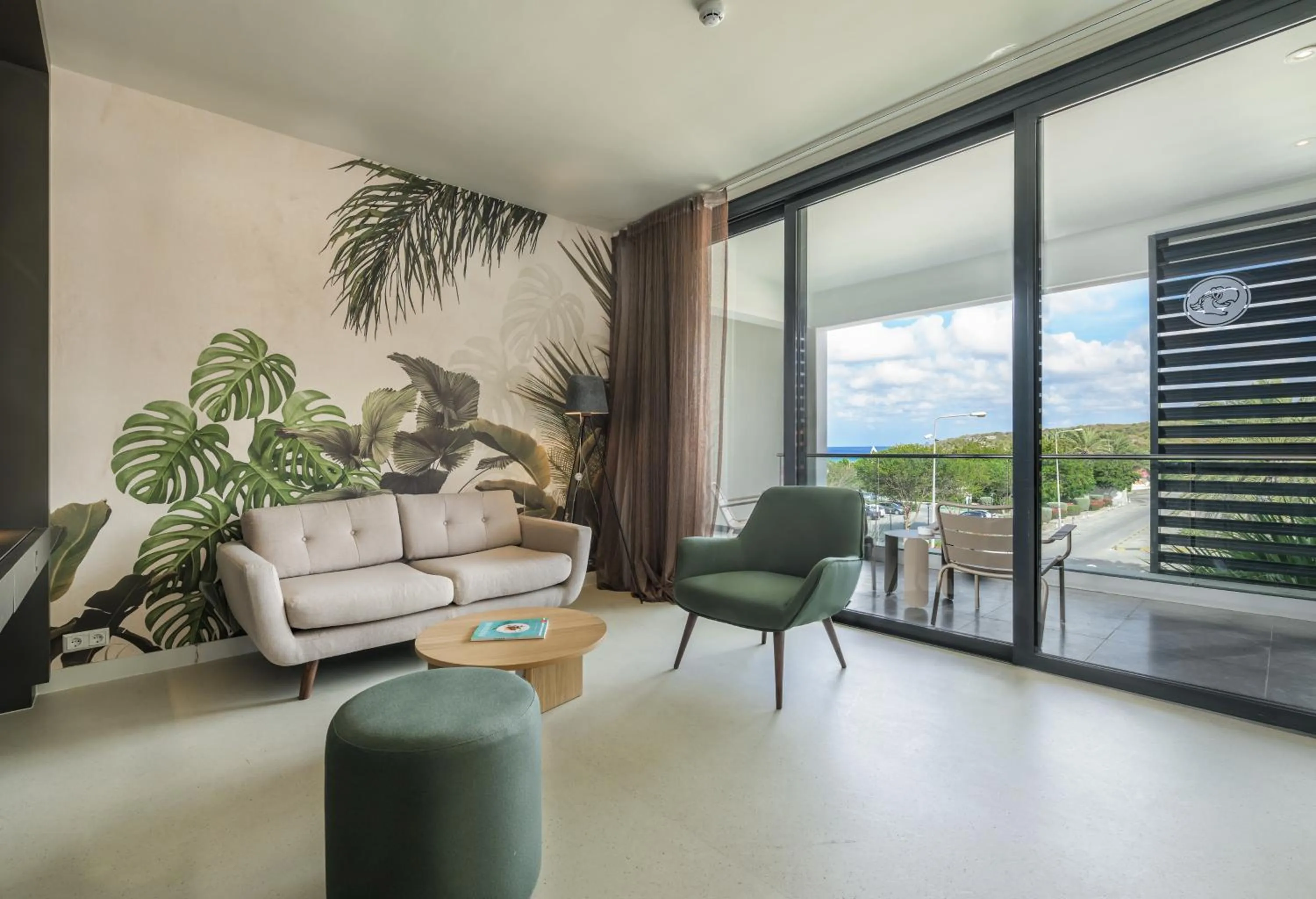 King Room with Boulevard View in Papagayo Beach Hotel