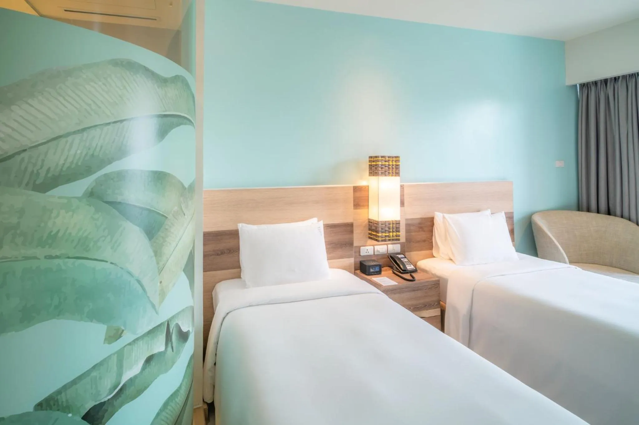 Standard Twin Room with Garden View and Free Breakfast in Holiday Inn Express Phuket Patong Beach Central by IHG
