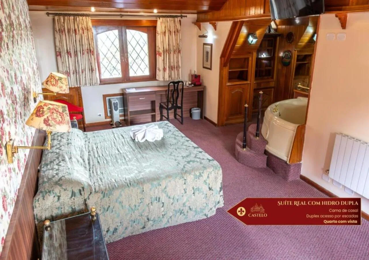 Royal Suite in Hotel Castelo Nacional Inn Campos do Jordão