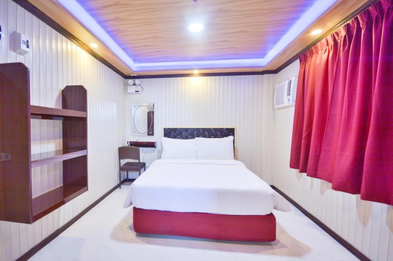  Budget Room with Private Bathroom (Non-Beachfront) in Diamond Water Edge Resort