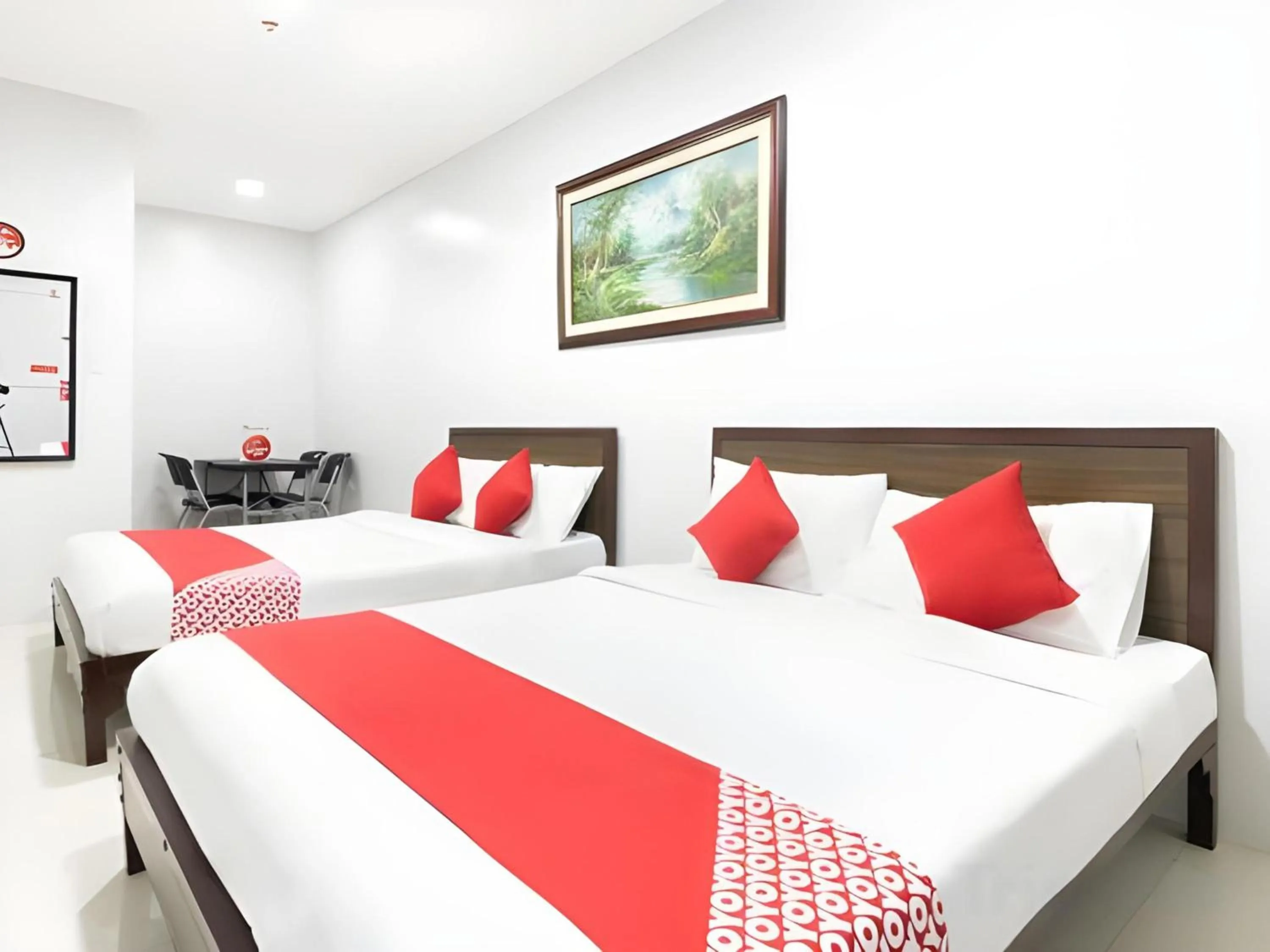 Deluxe Family Suite in OYO 152 Sangco Condotel
