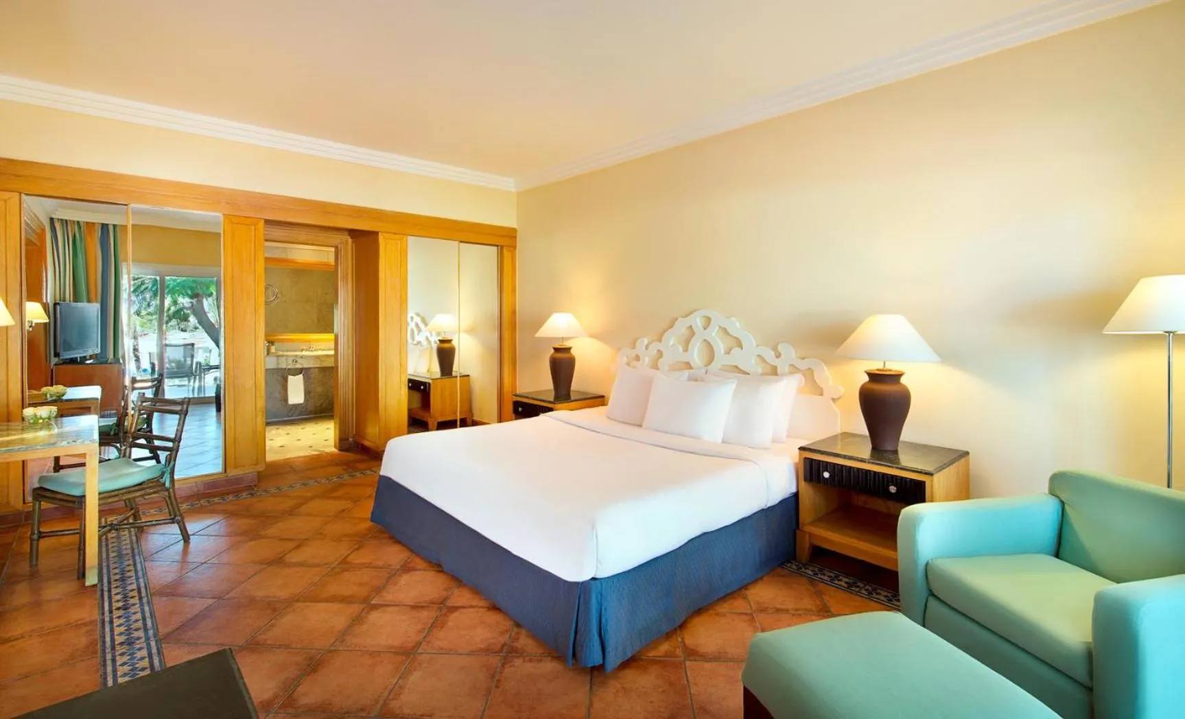 Junior Queen Suite in JAZ Sharm Dreams