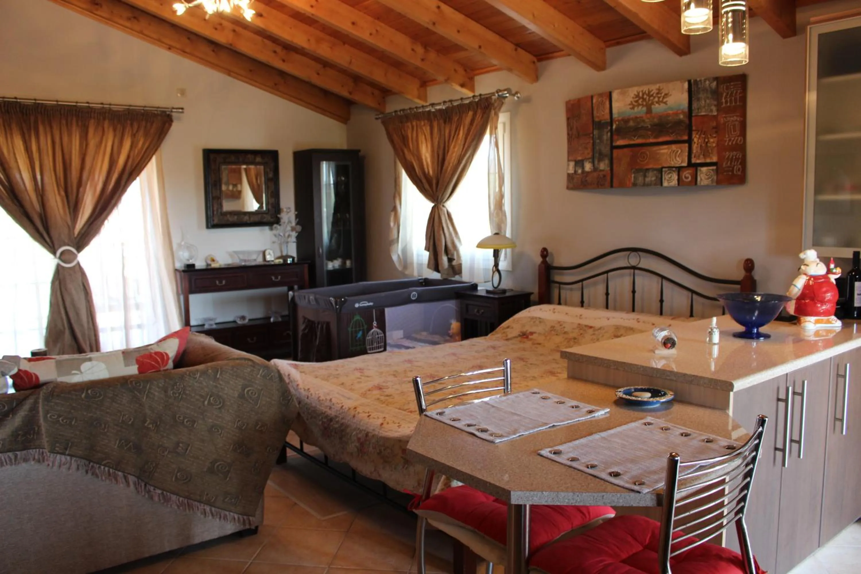 Deluxe Studio - single occupancy in Villa Nefeli