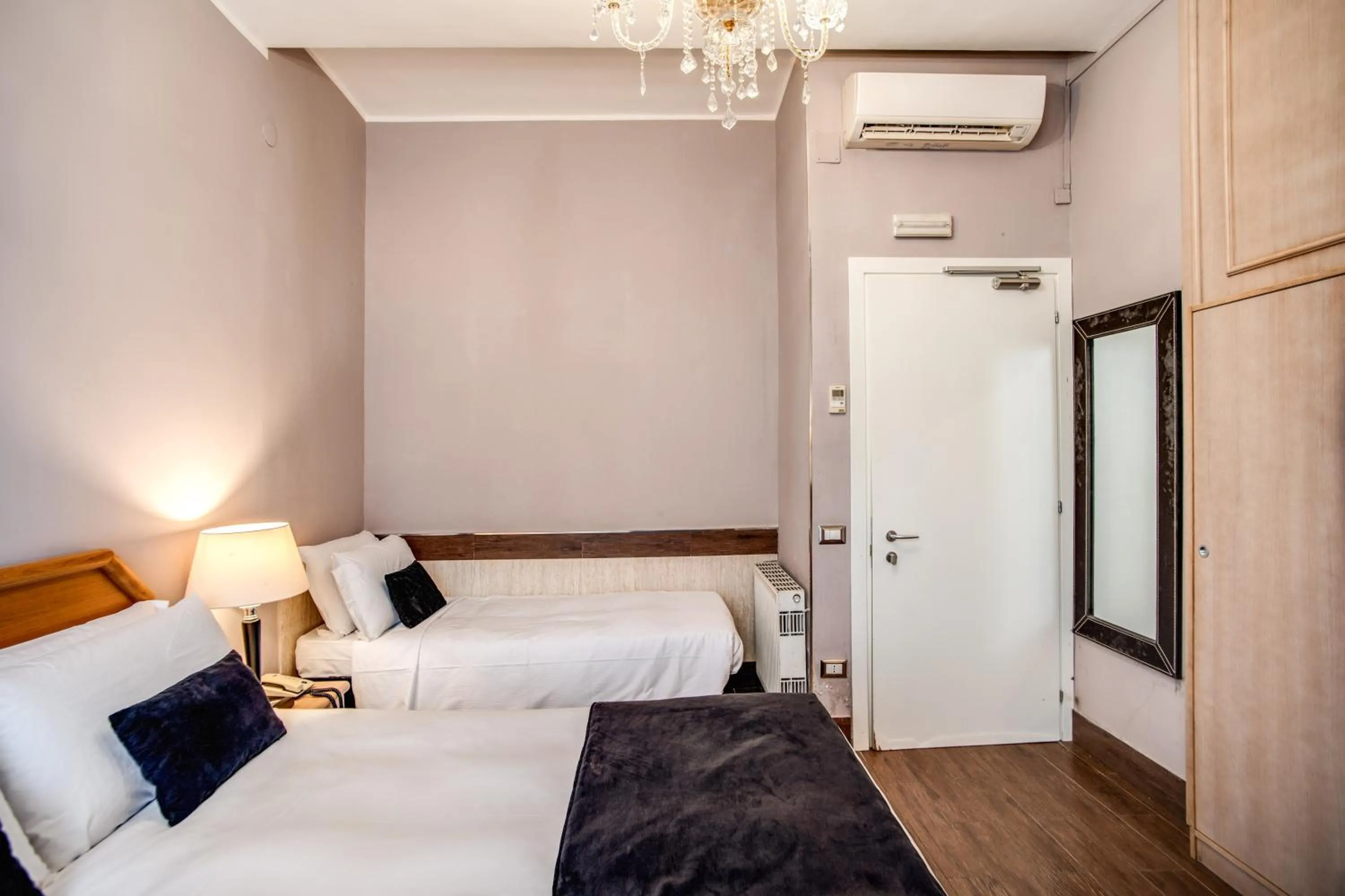 Double Twin with Extra Bed in Hotel San Valentino