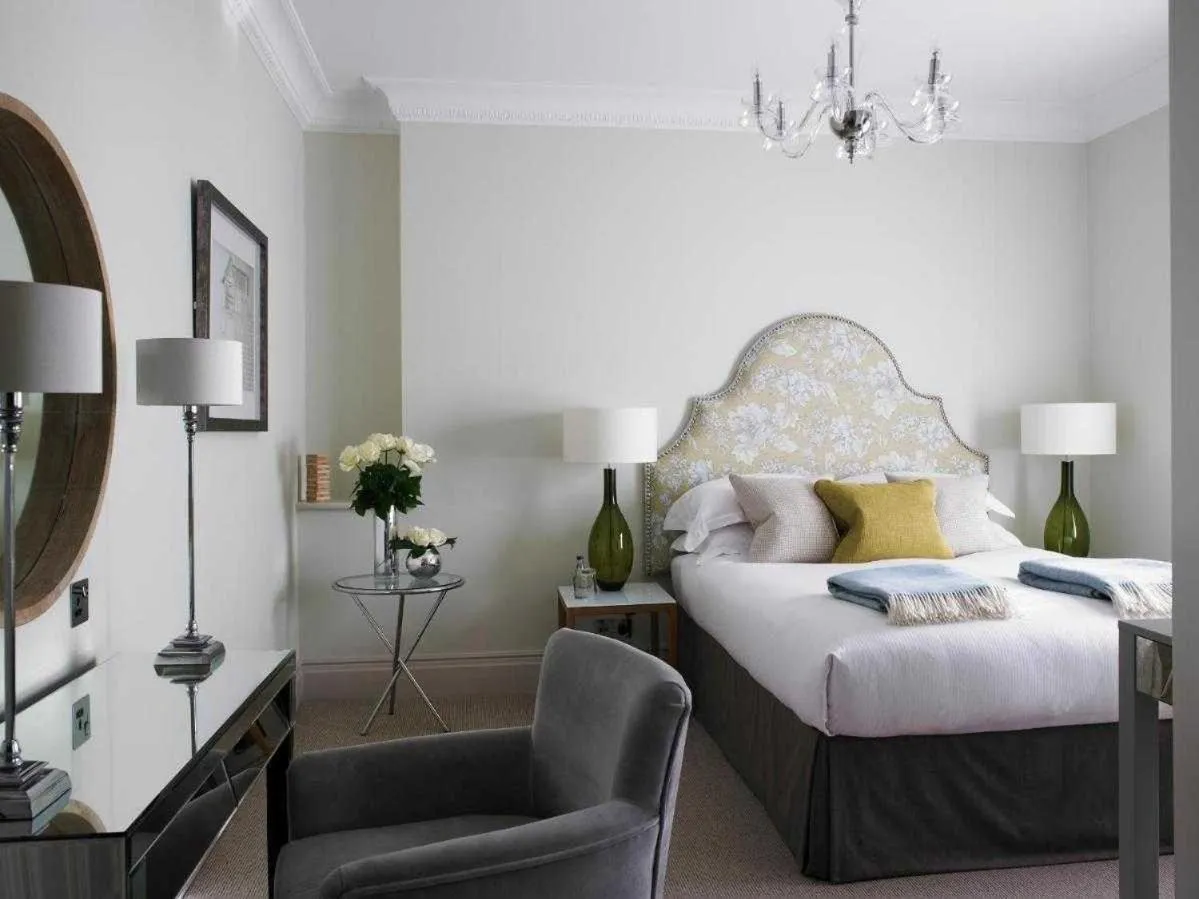 Deluxe Double Room in The Woburn