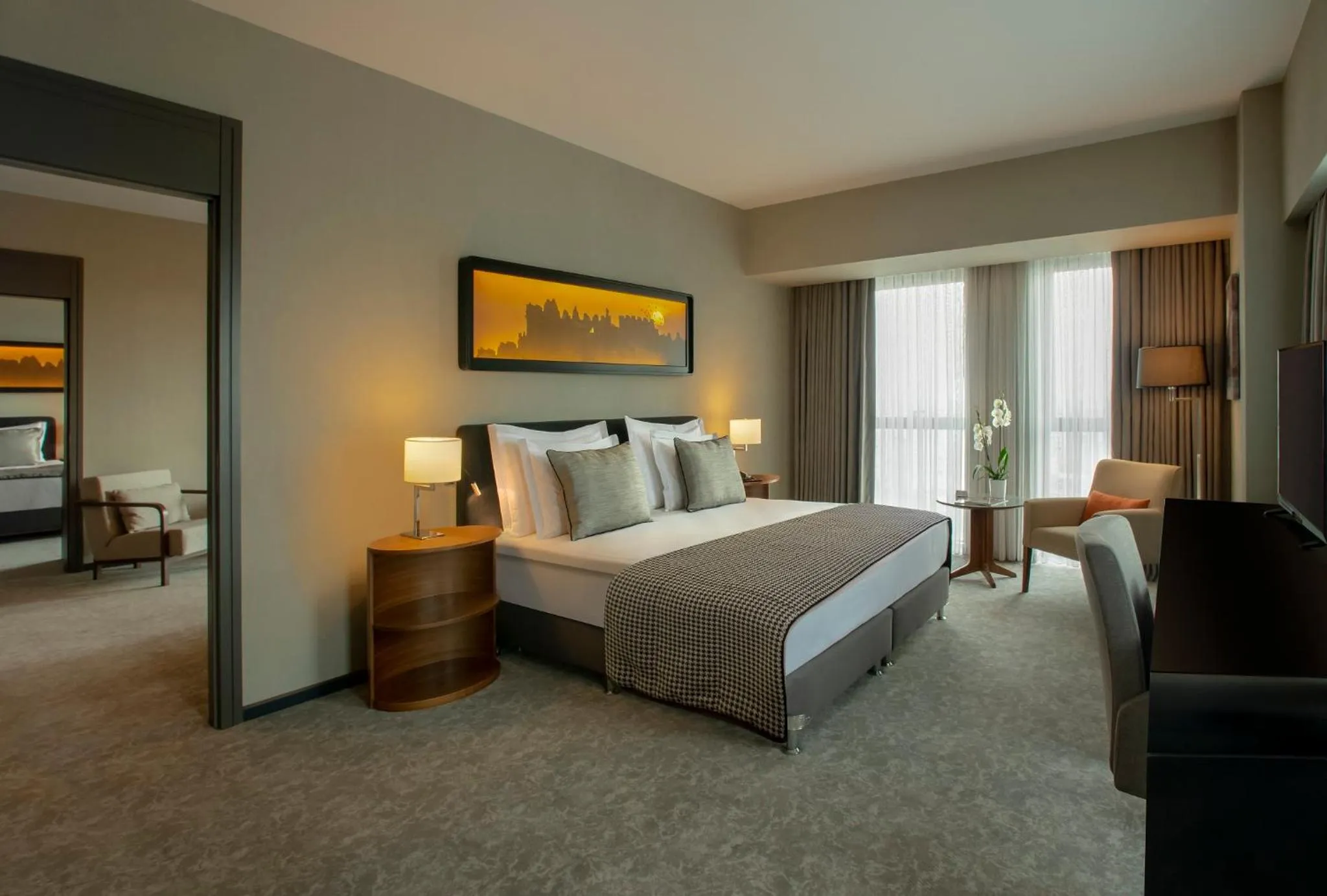 Suite with Double Bed in Movenpick Diyarbakir