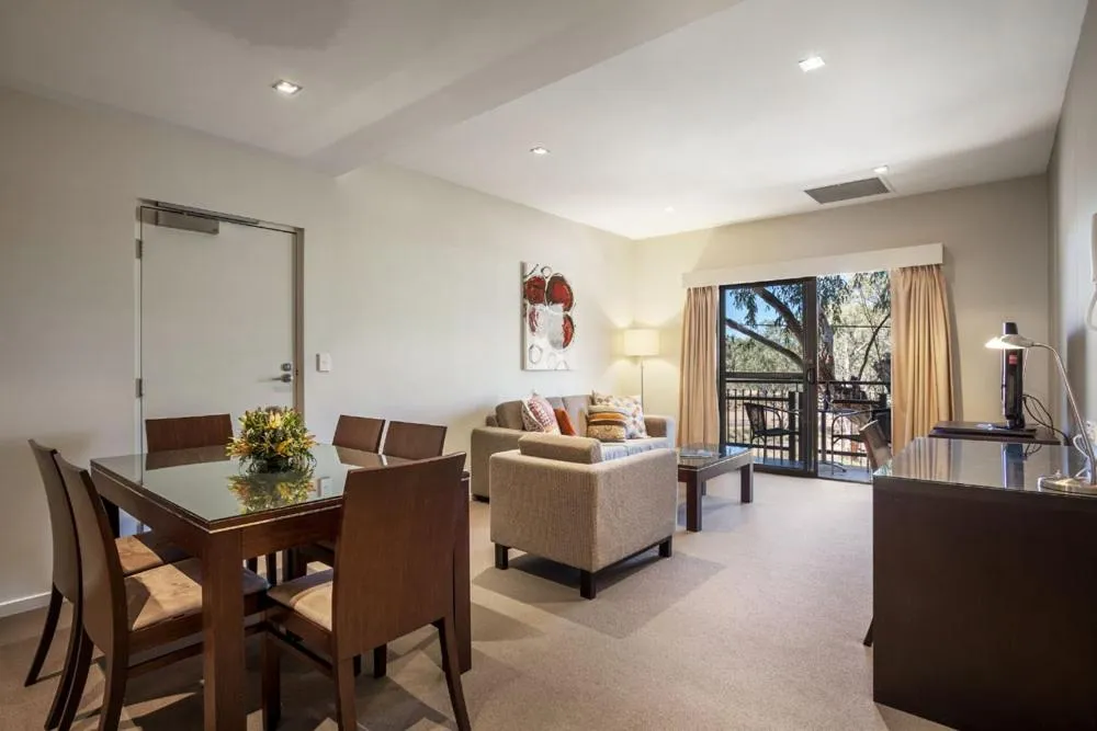 Three-Bedroom Apartment in Quest Alice Springs