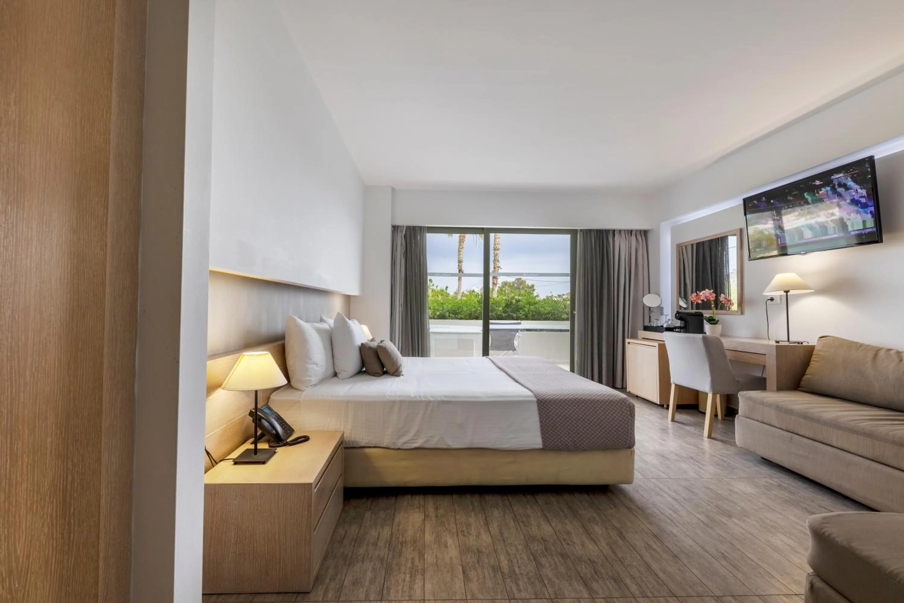 Family Room in Akti Palace Hotel