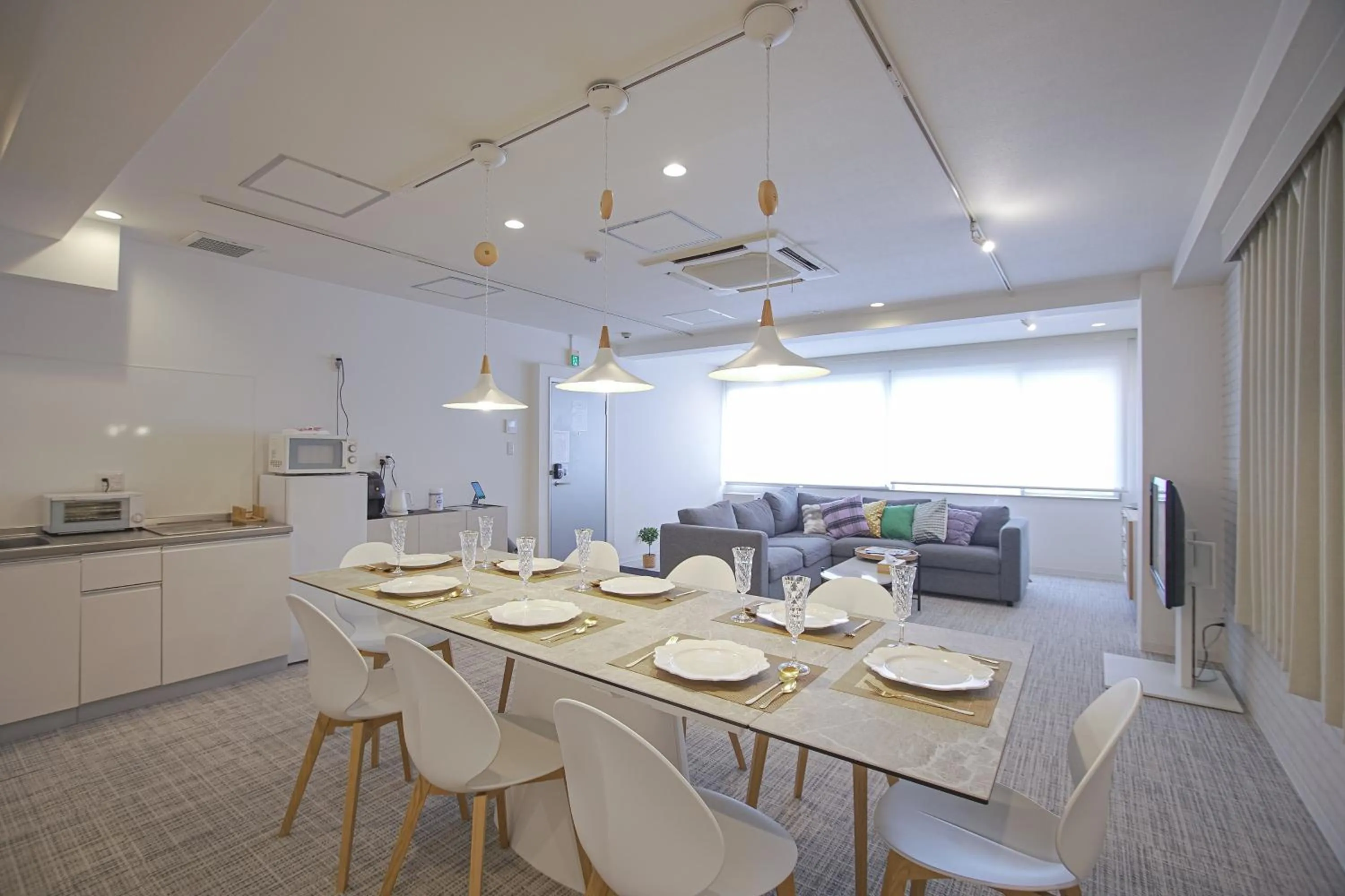 Two-Bedroom Suite in INOVE VILLA OSAKA -118 sqm , 2 Bedrooms , 7 Double Beds