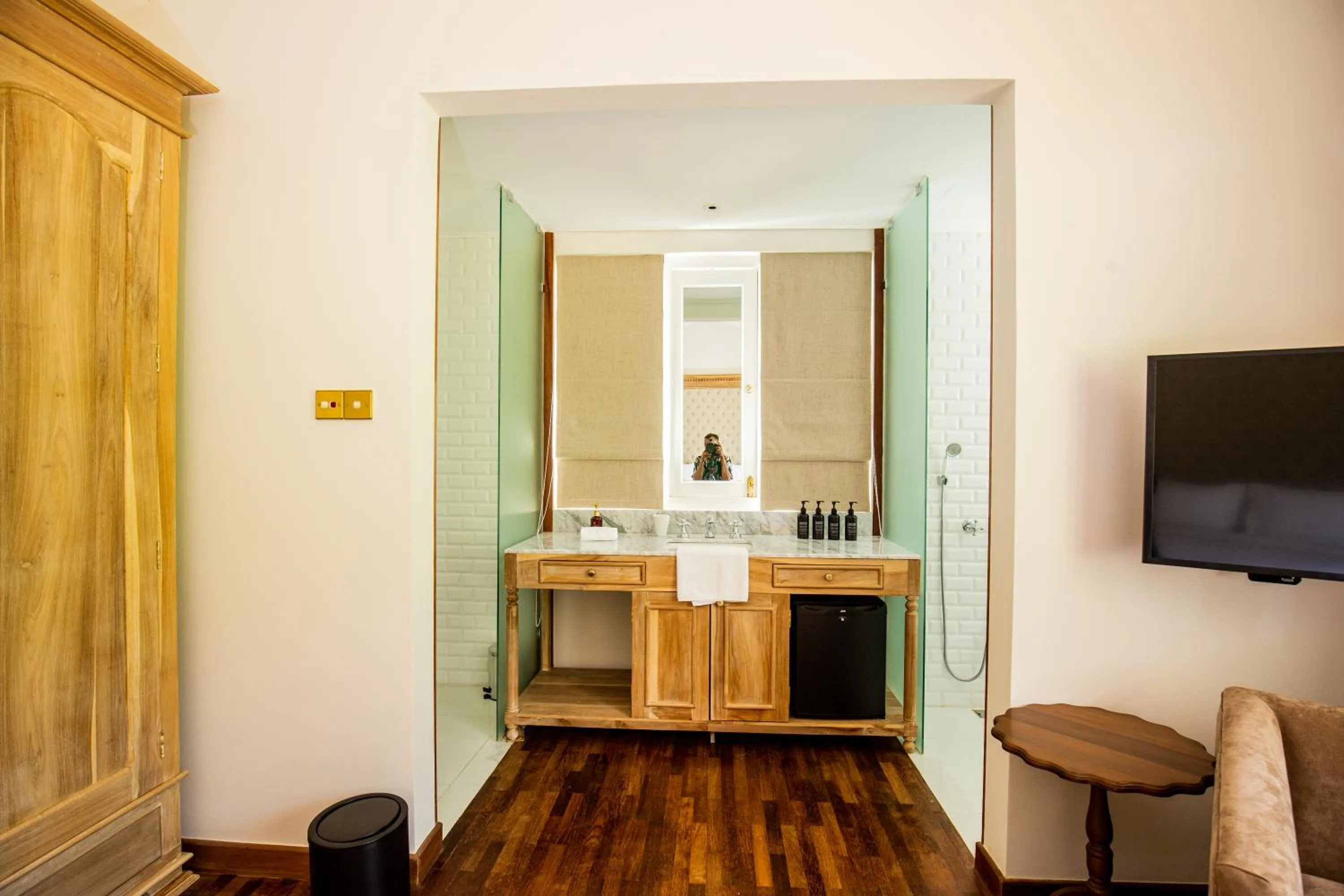 Stable Suite in W15 Hanthana Estate Kandy