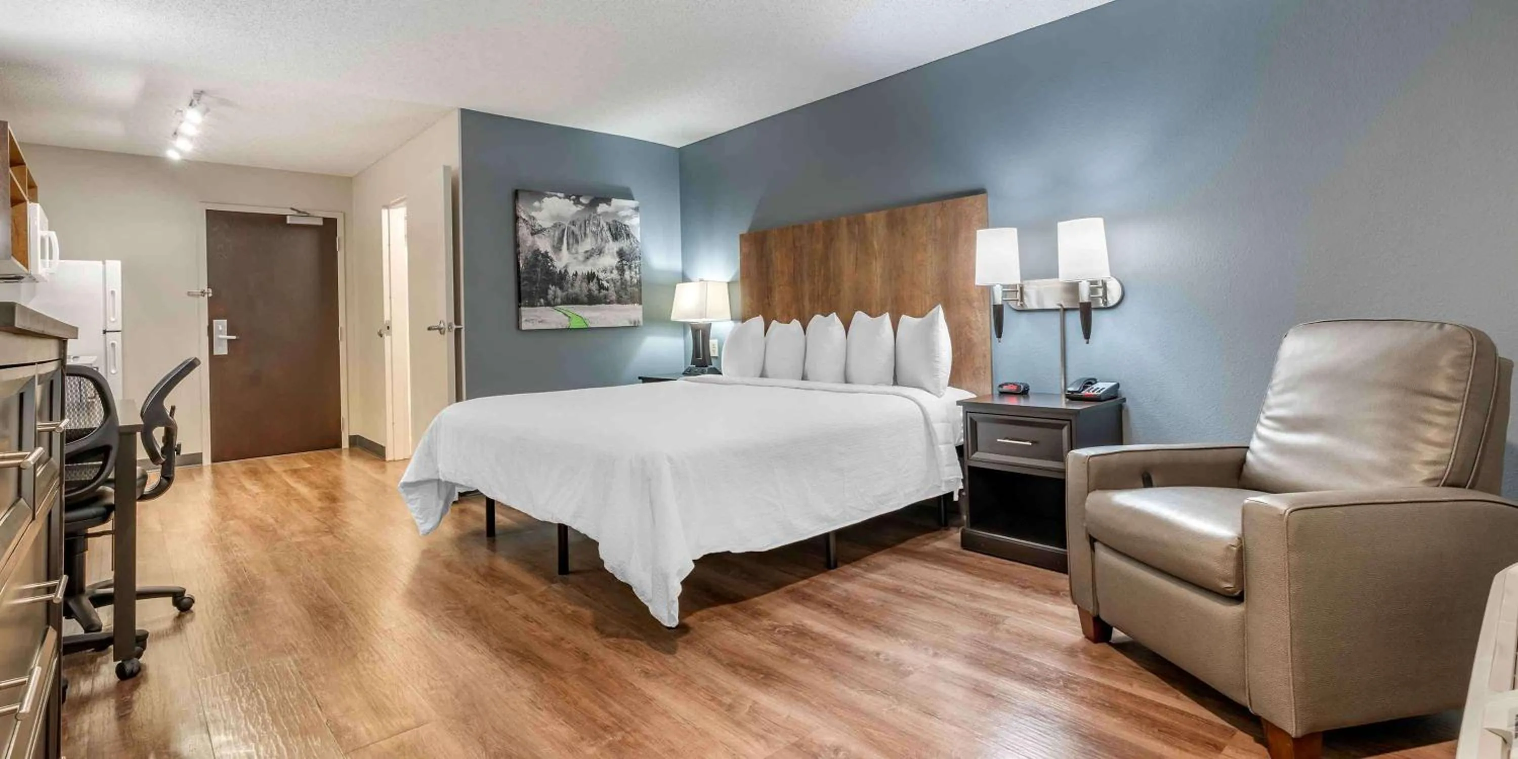 Studio with 1 King Bed - Disability Access - Non-Smoking in Extended Stay America Premier Suites - San Francisco - Belmont