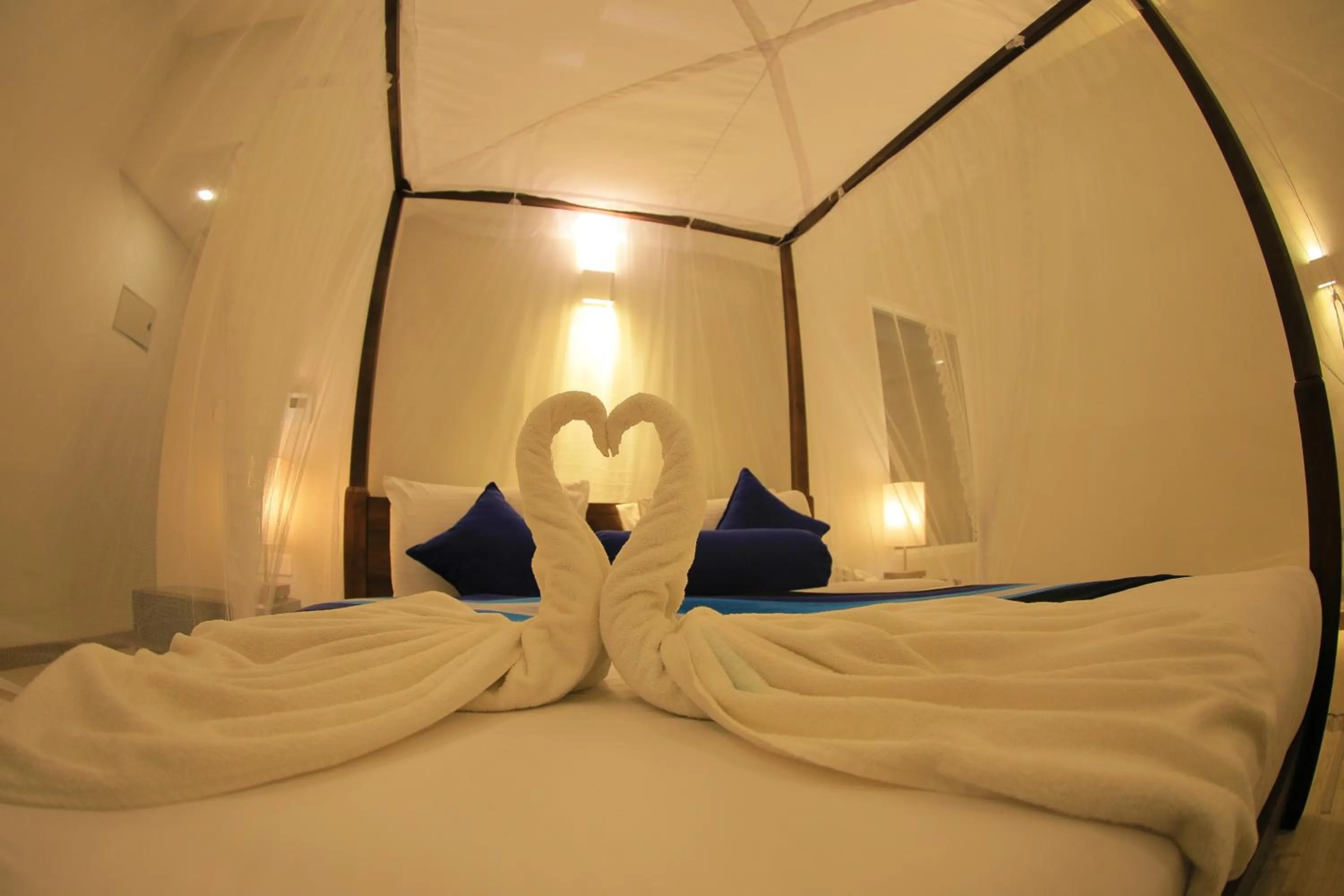 Deluxe Double Room with Sea View and Balcony - single occupancy in Hotel Refresh Blue