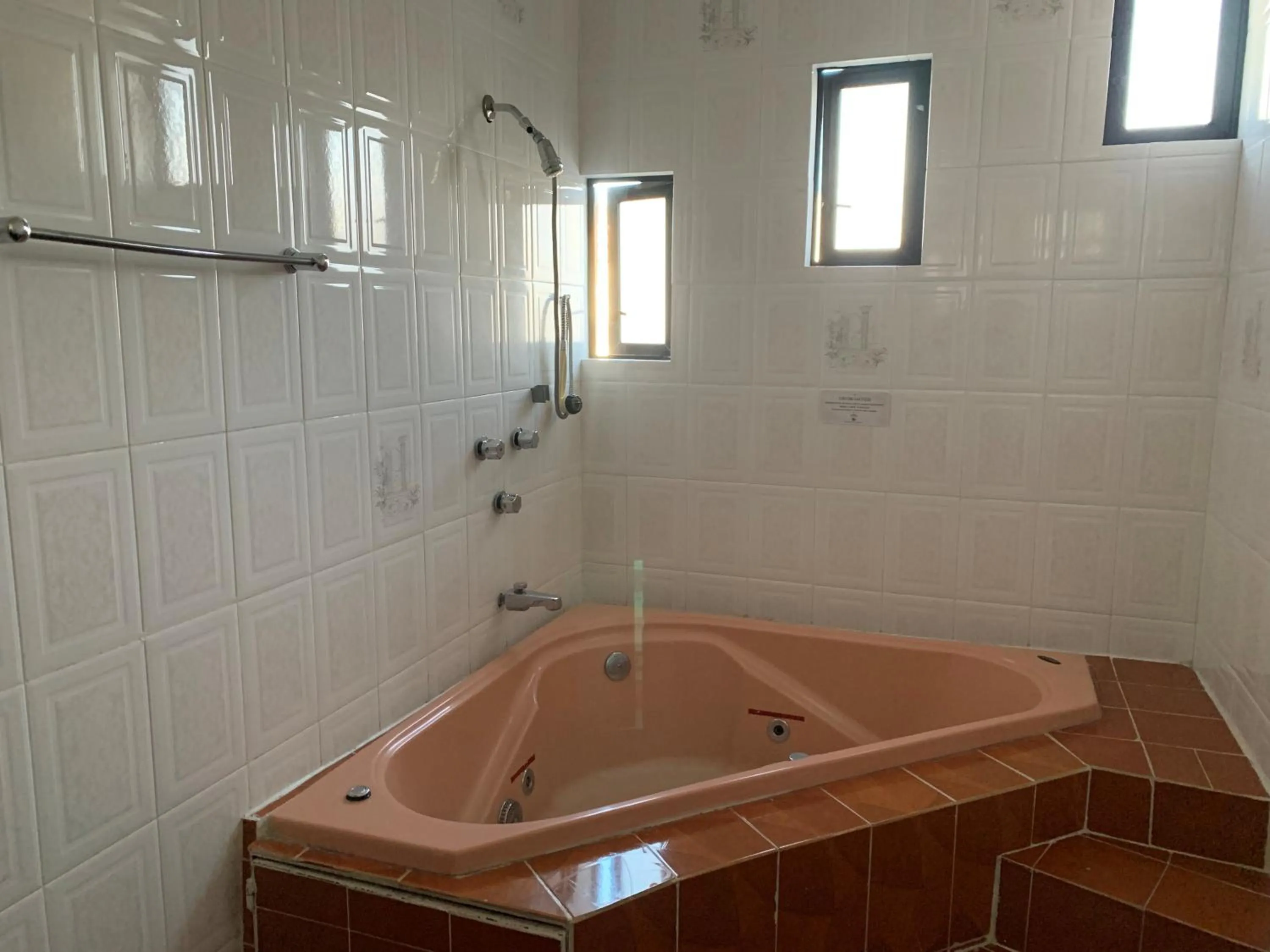 King Suite with Spa Bath in Hotel Don Porfirio