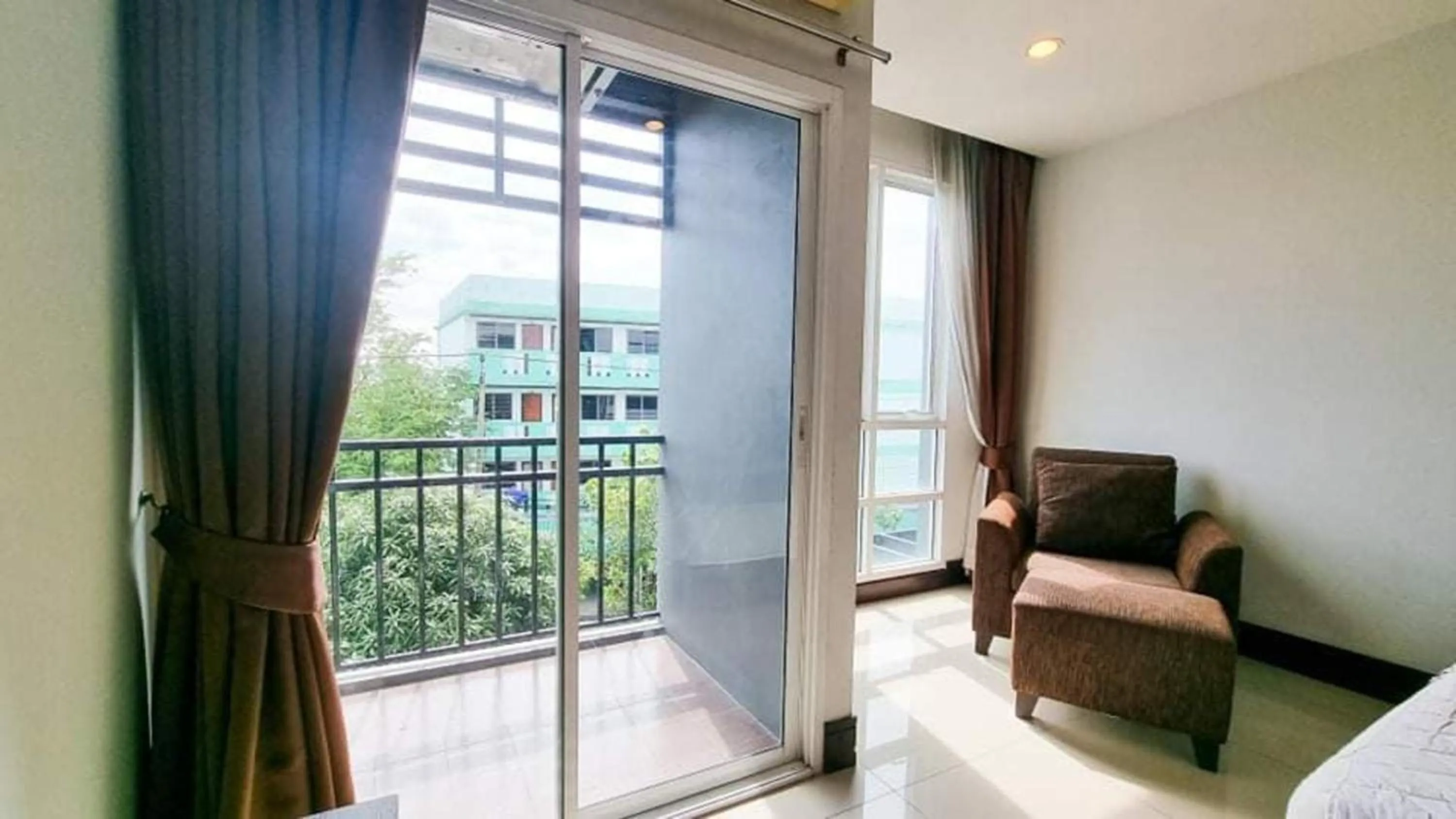 Double Room with Balcony (2 Adults + 1 Child) in Crystal Suites Suvarnbhumi Airport