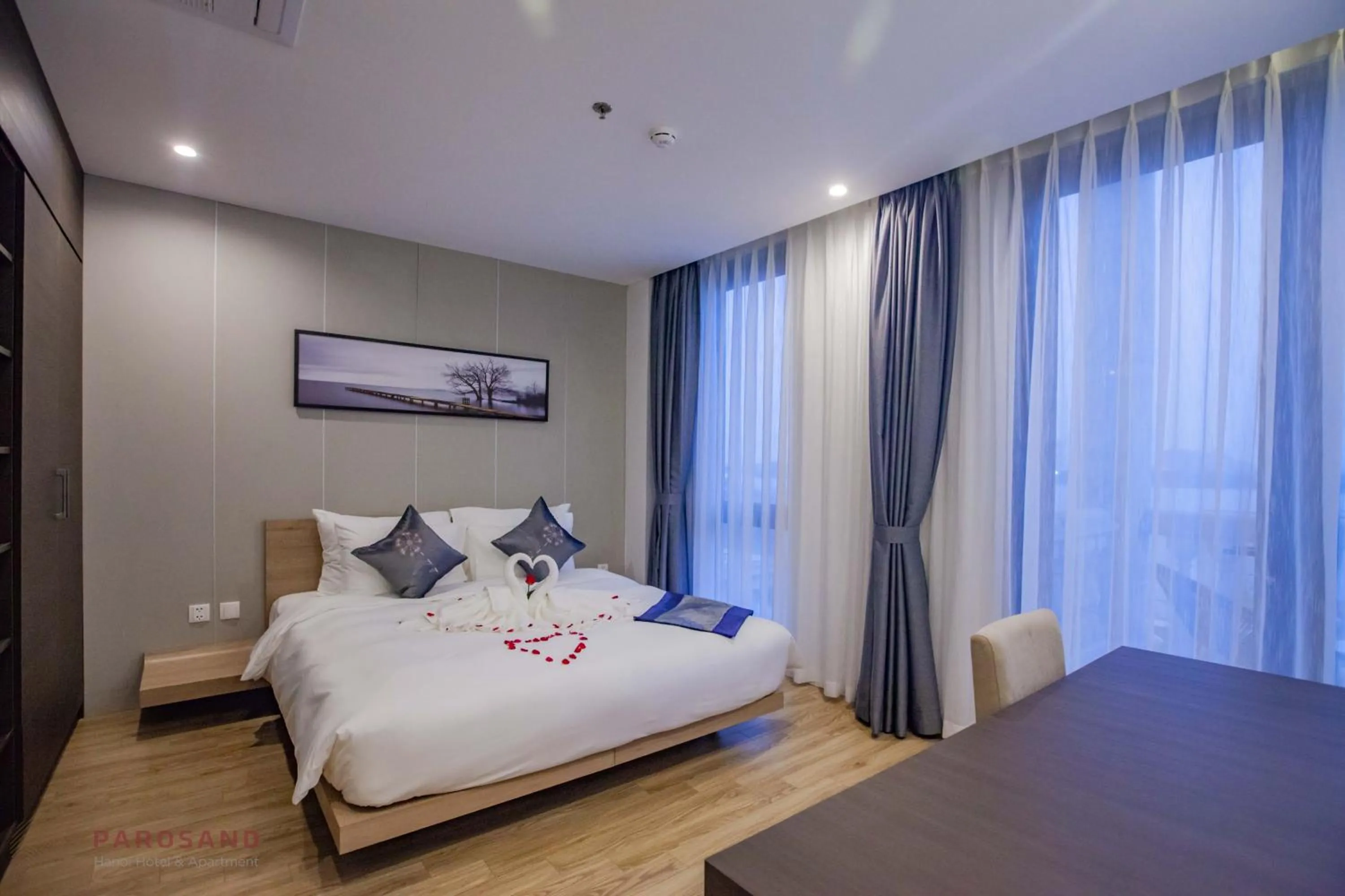 Two-Bedroom Apartment in Parosand Hanoi Hotel