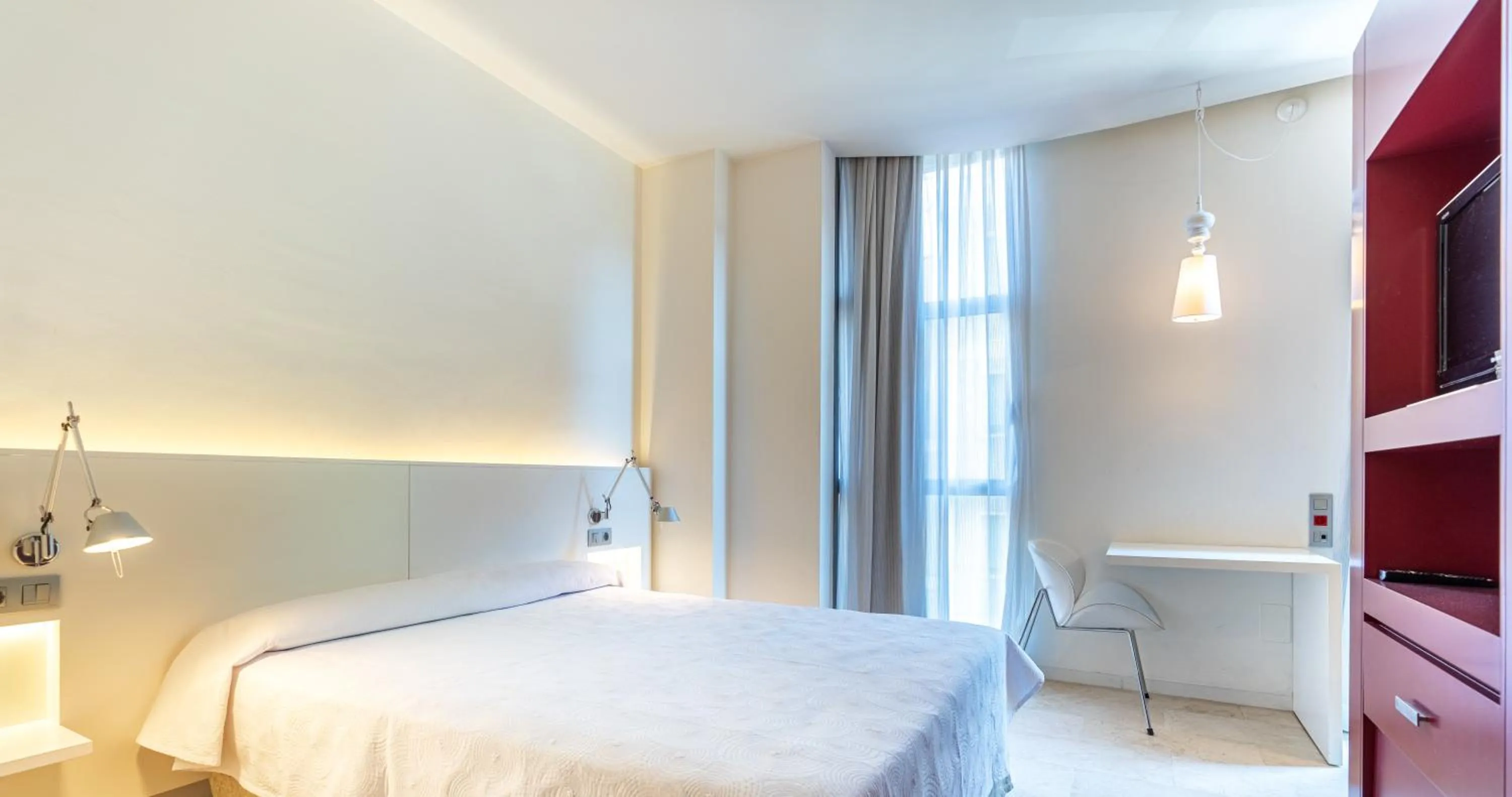 Double or Twin Room in Hotel Palladium