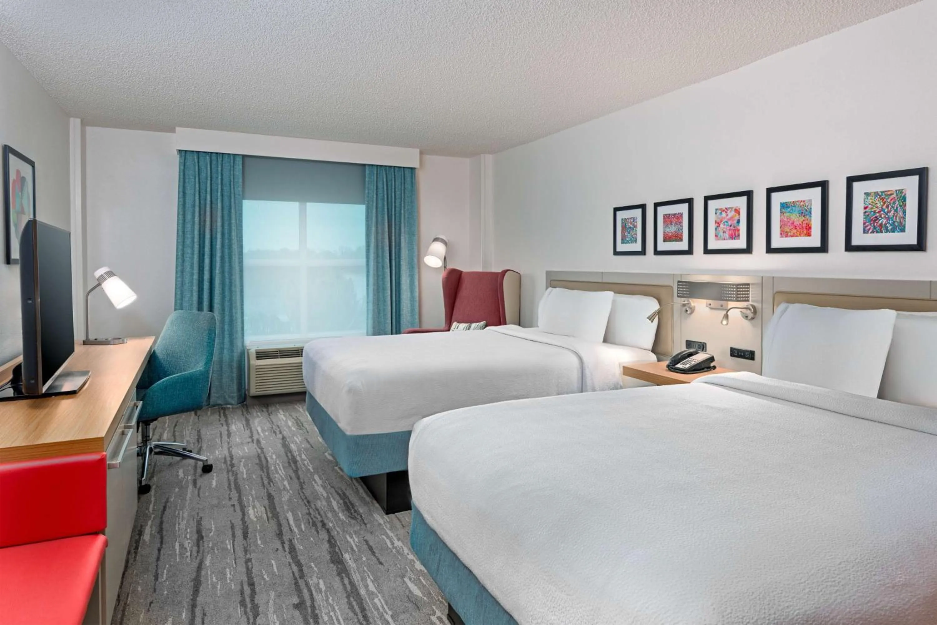 Queen Room with Two Queen Beds in Hilton Garden Inn Tampa Airport/Westshore