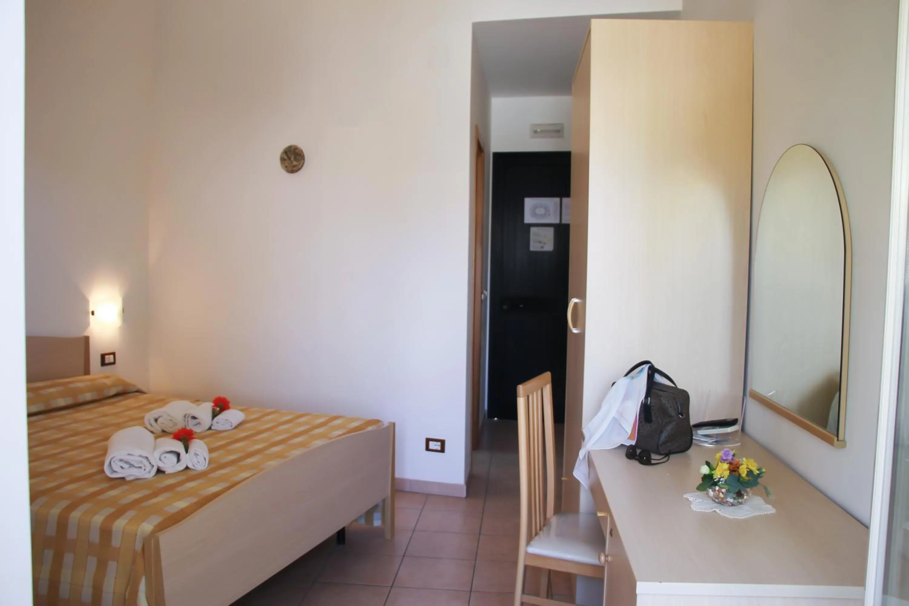 Double Room with Sea View - single occupancy in Hotel L'Ancora