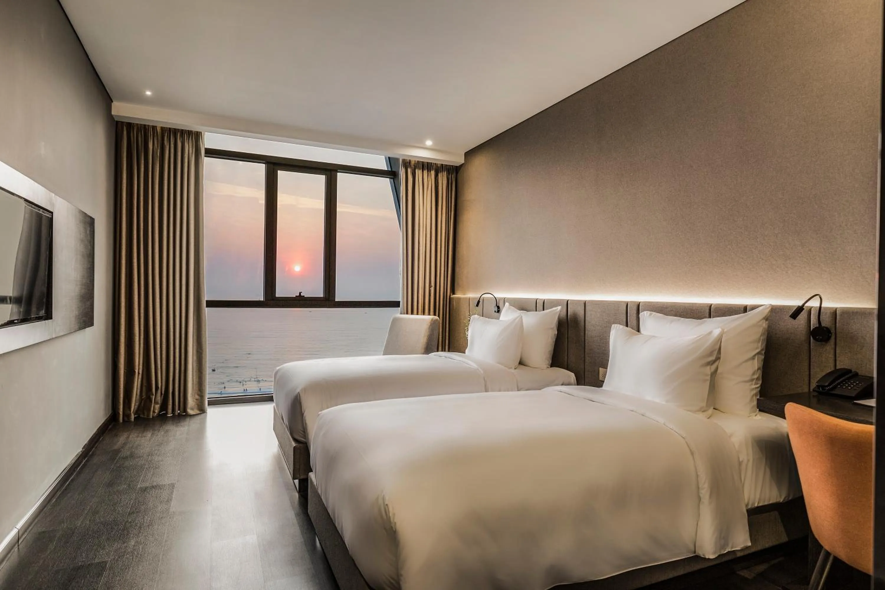 Premier Twin Room - High Floor  in Stella Maris Beach Danang