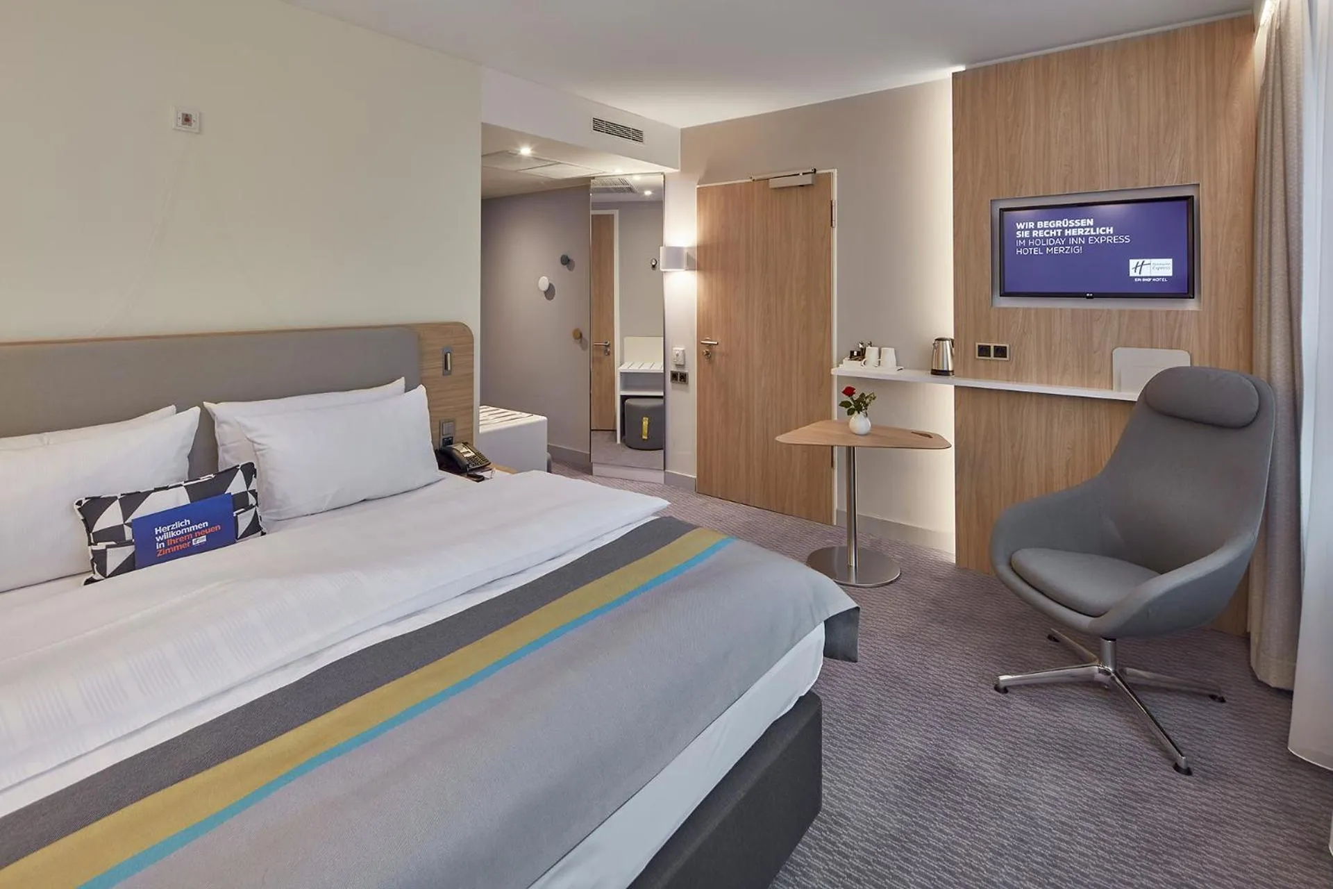 Standard Queen Room - Accessible in Holiday Inn Express - Merzig by IHG