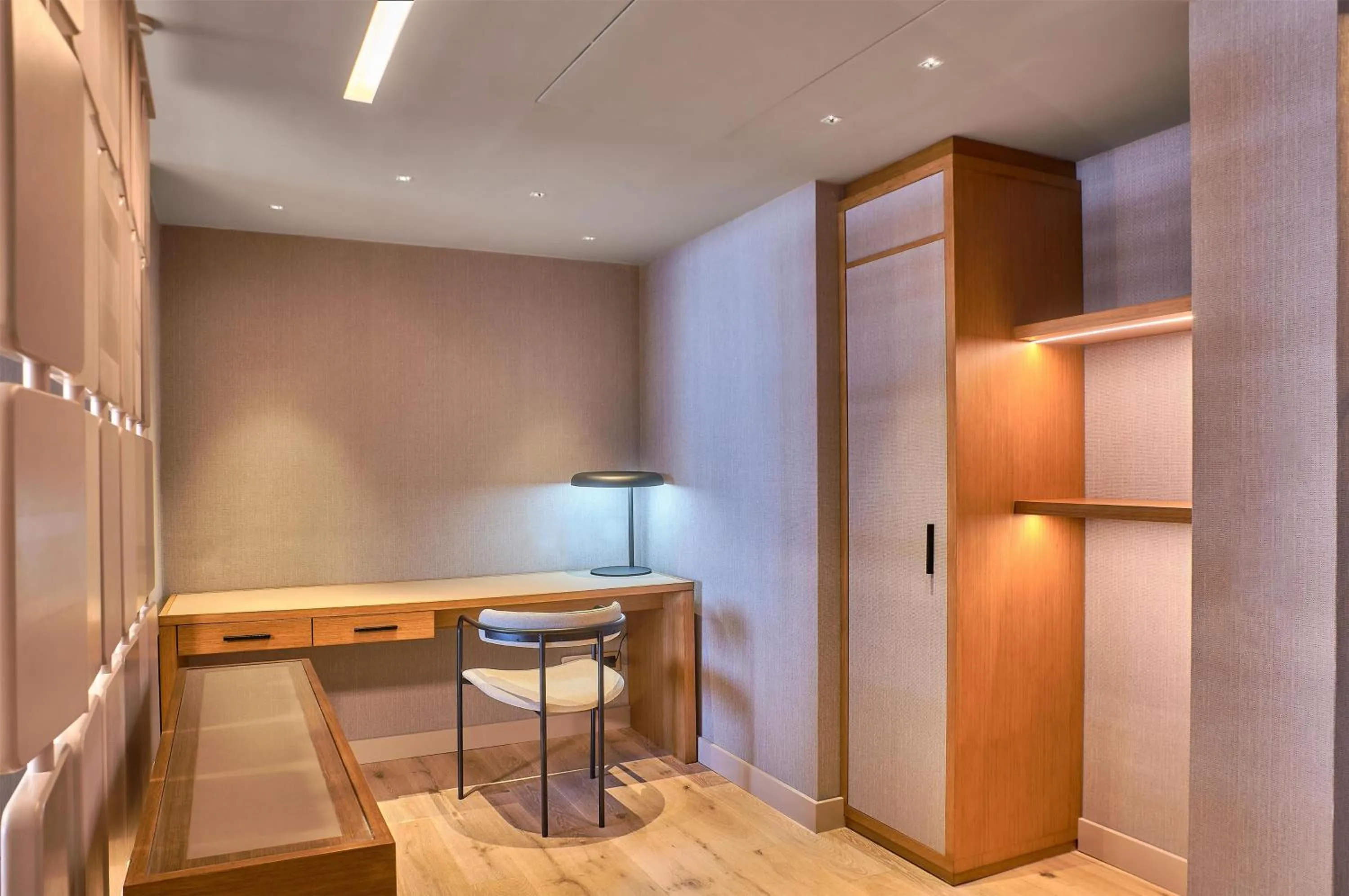 One-Bedroom King Suite with City View - single occupancy - Executive Floor in Hilton Buenos Aires