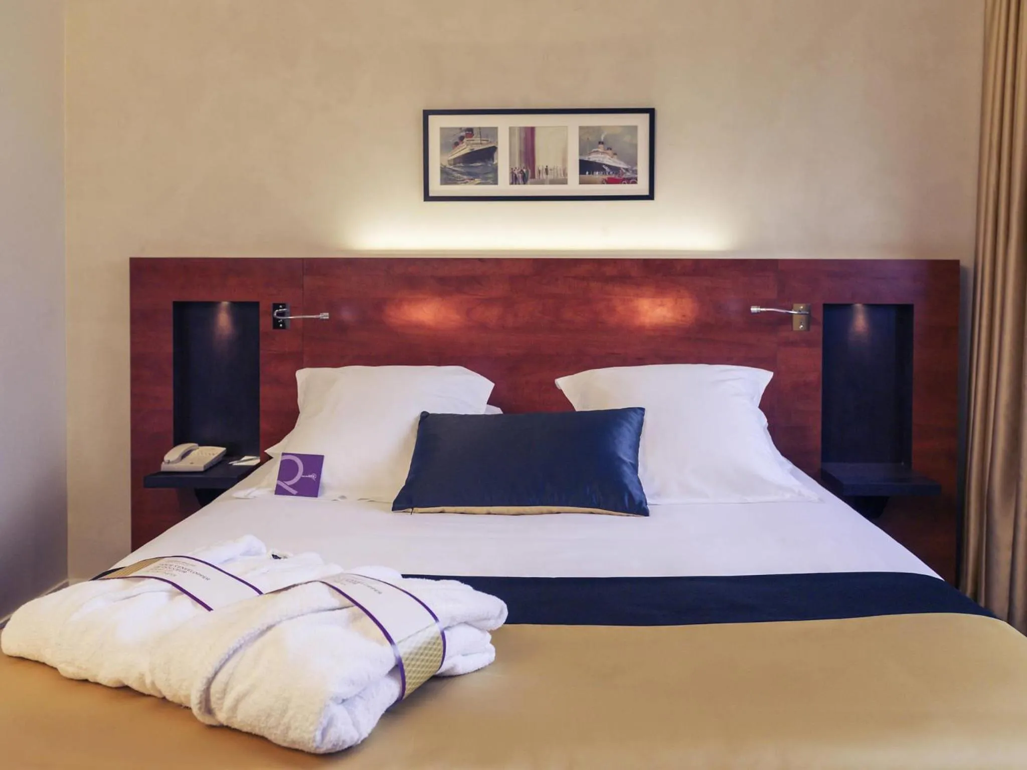 Privilege Double Room in Mercure Maurepas Saint Quentin