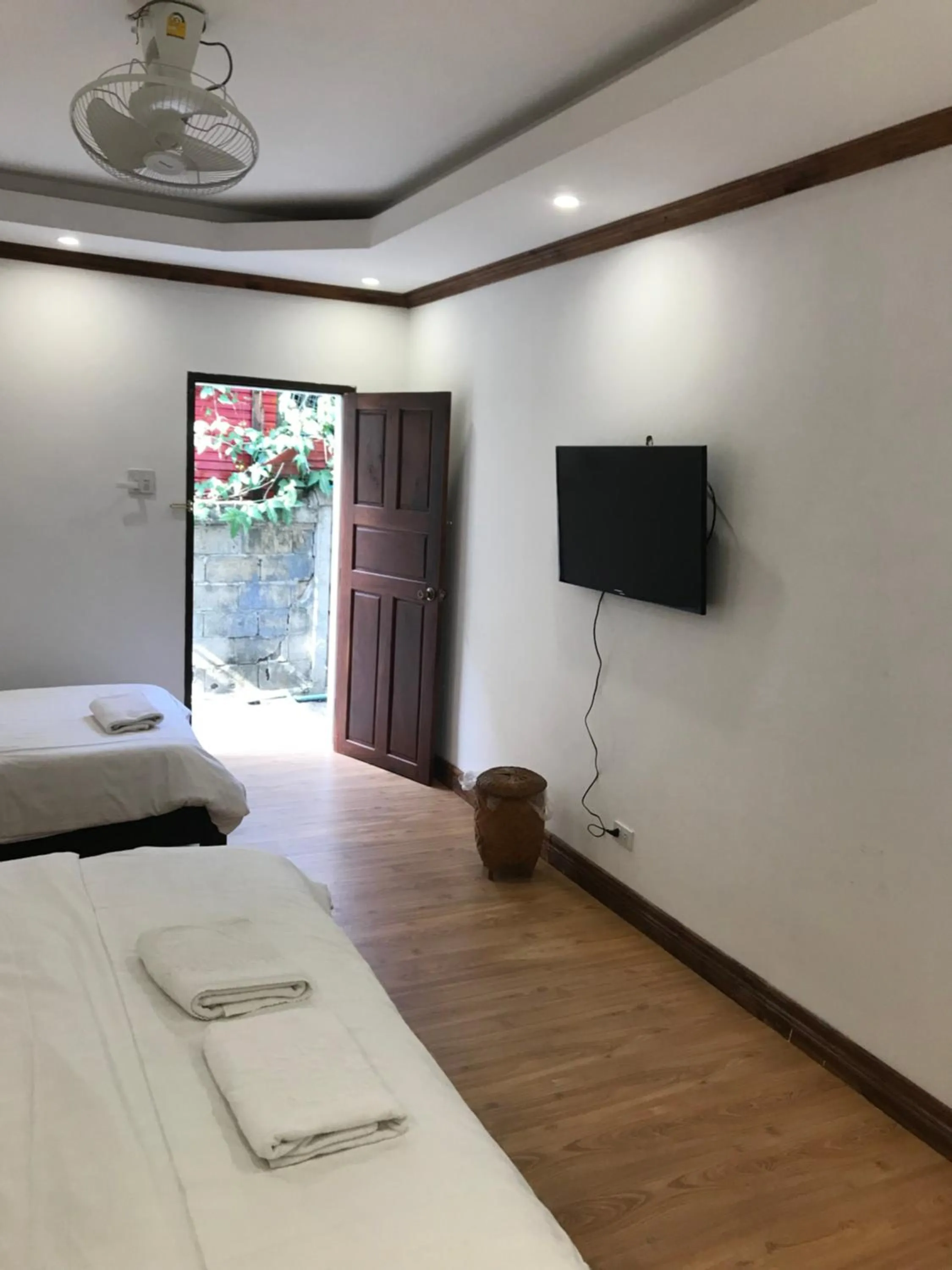 Superior Triple Room in Golden Lotus Place
