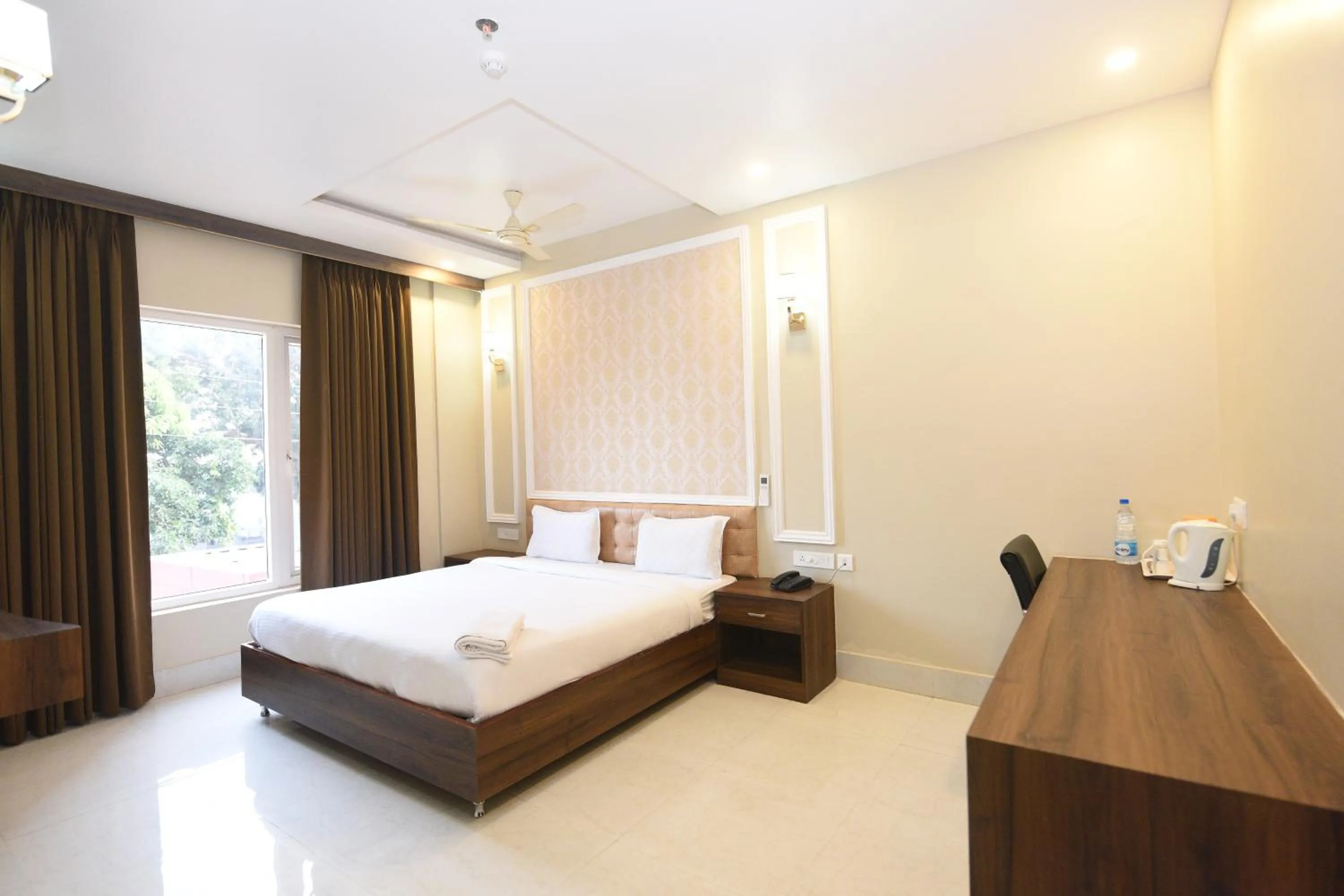 Executive Room in Hotel Nilay Residency