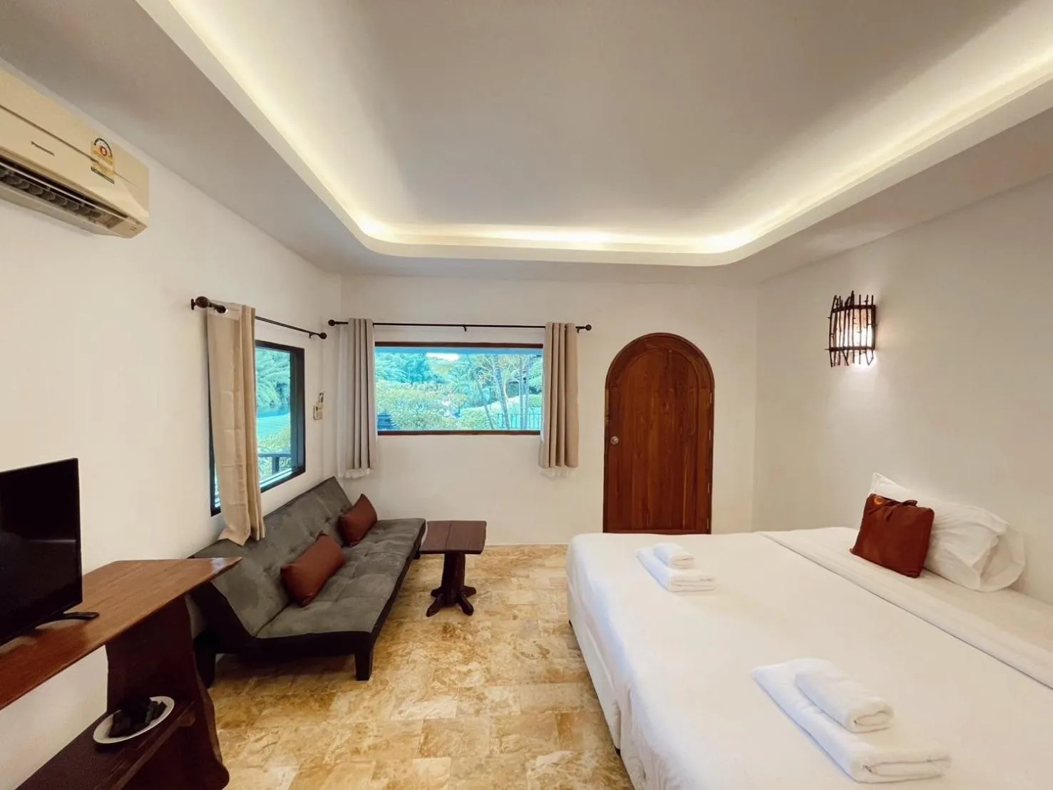 Double Room with Mountain View in The Hub Erawan Resort