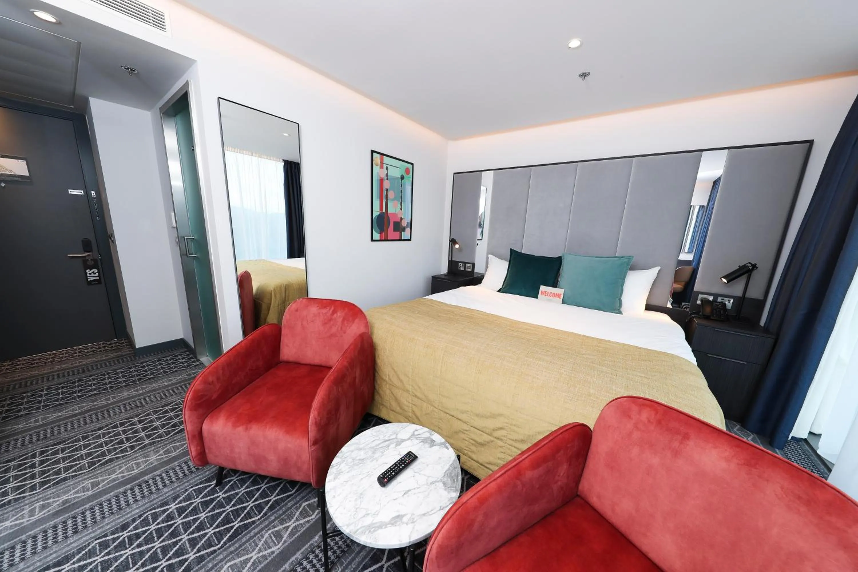 Deluxe Room in Marlin Hotel Stephens Green