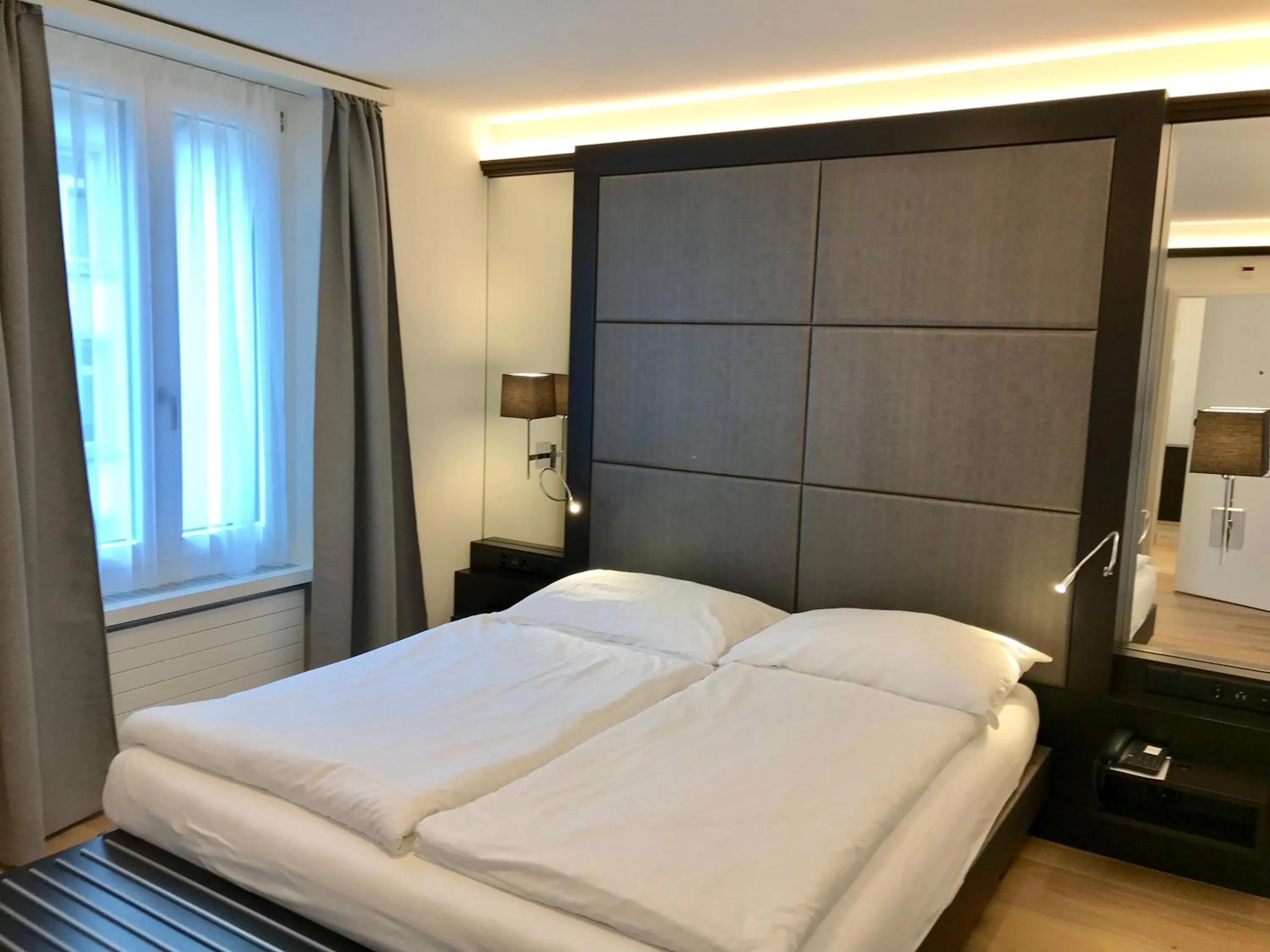 Business Classic Room in Hotel Alpina Luzern