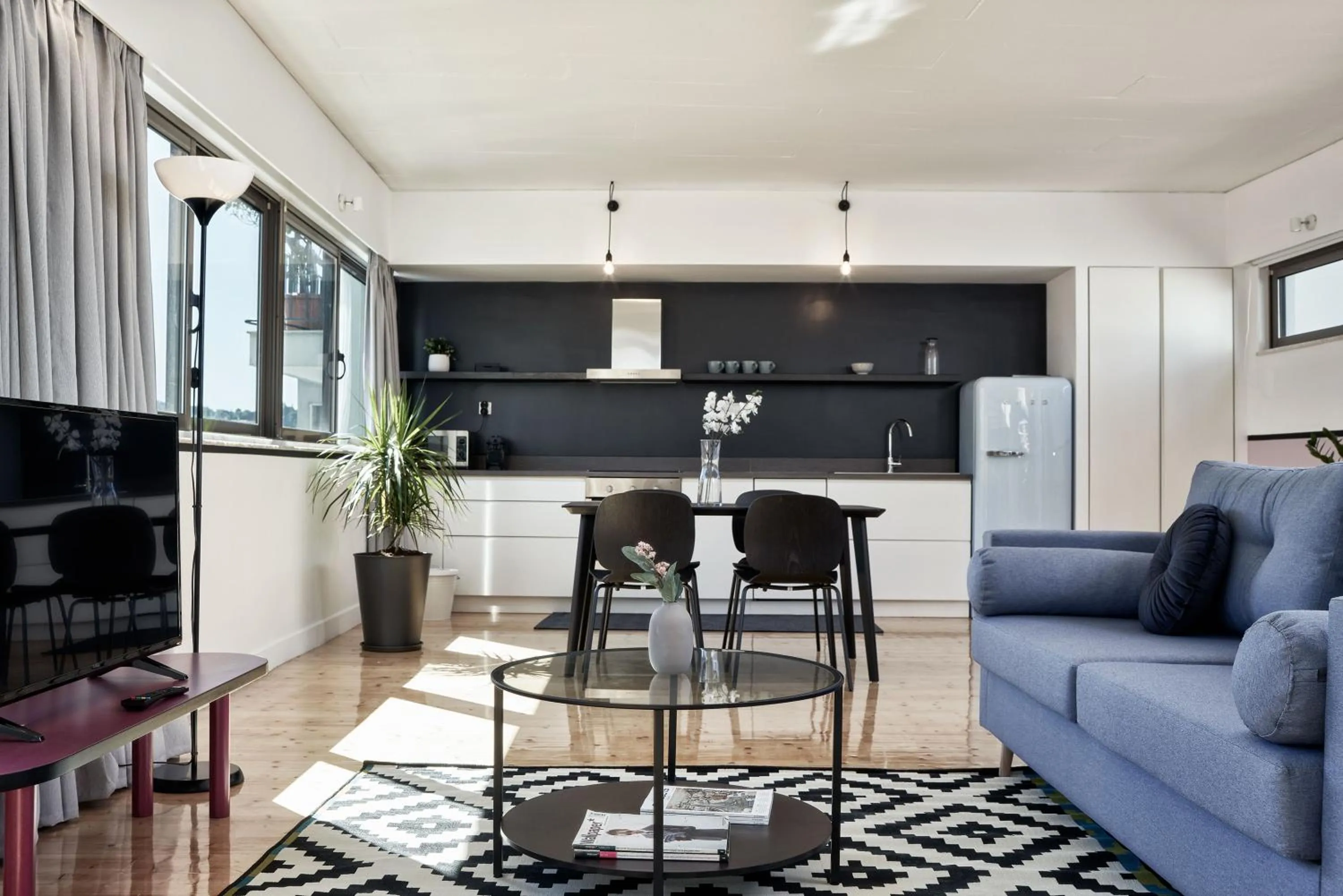 Family Maisonette with Acropolis View and Terrace in MONO Lofts