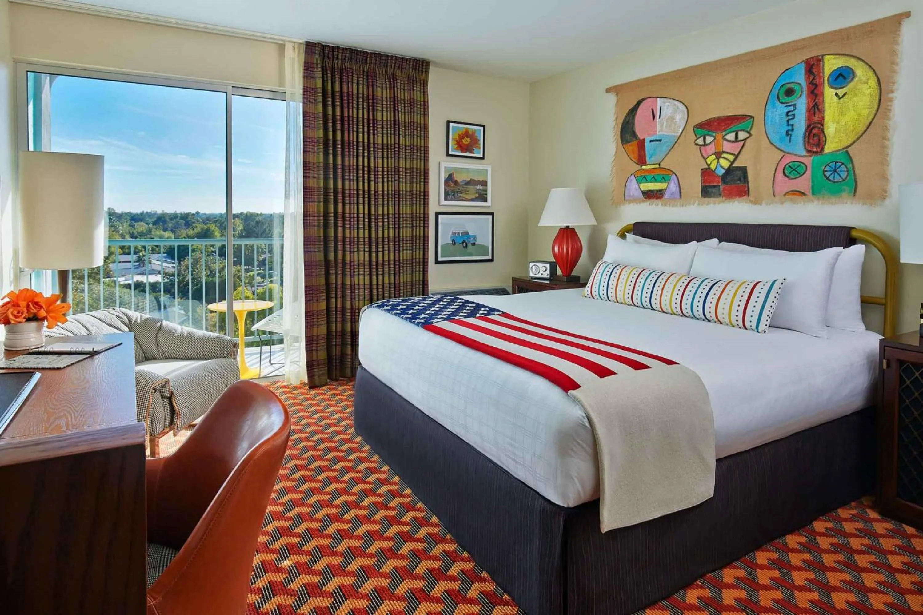 King Room with Patio in Graduate by Hilton Tempe