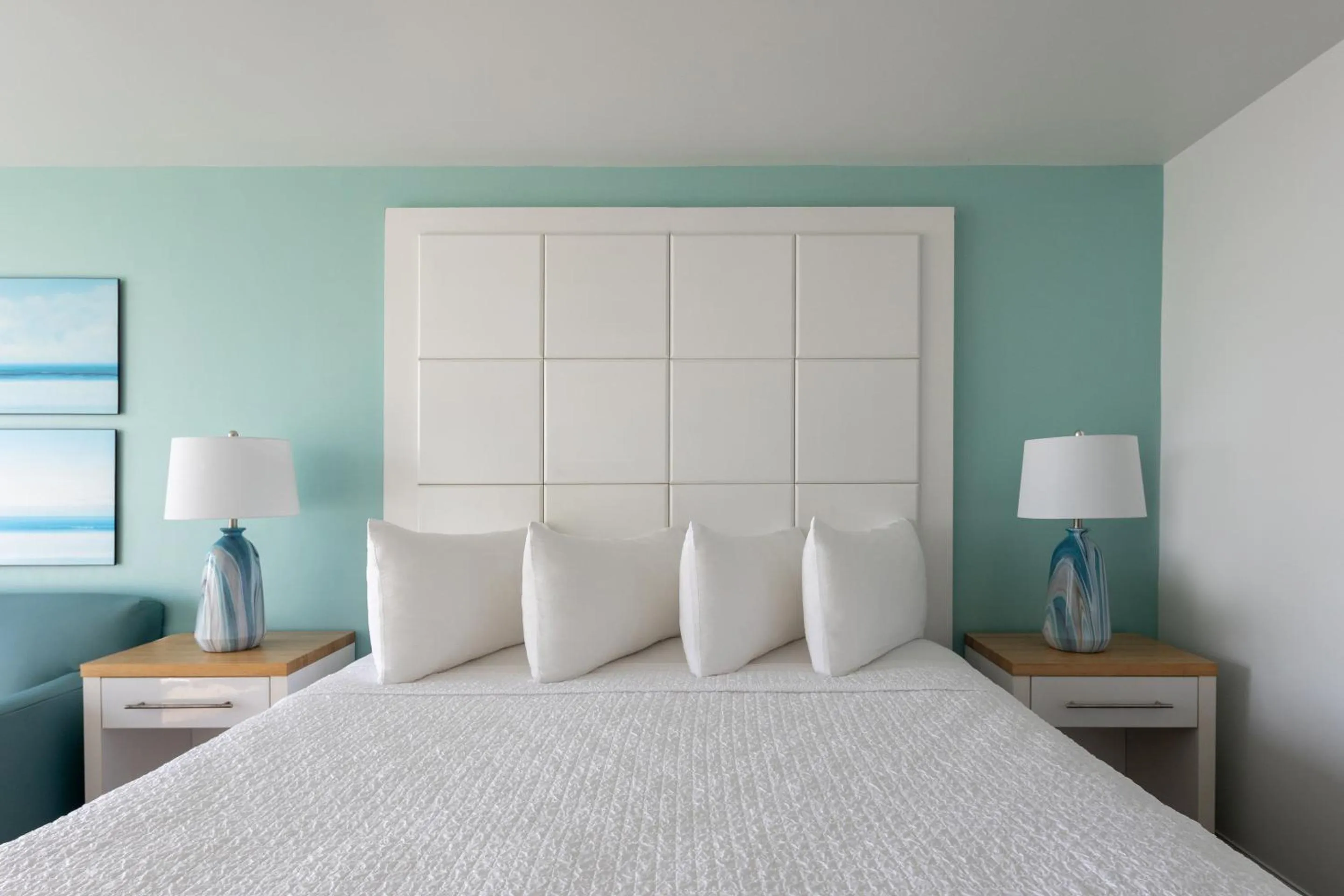 Deluxe King Room in Tides Folly Beach, Charleston's Oceanfront Hotel