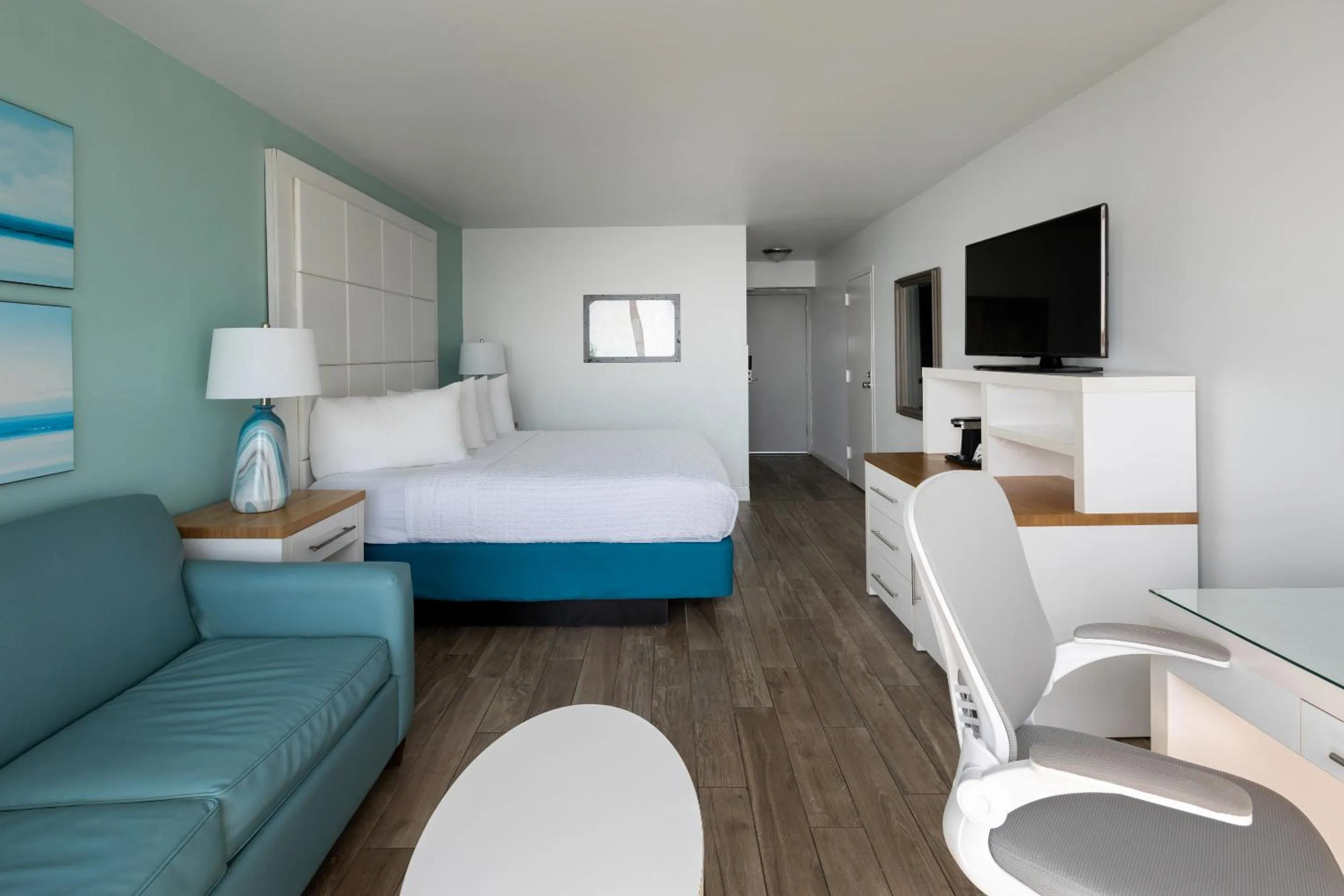 King Room - Ocean Front  in Tides Folly Beach, Charleston's Oceanfront Hotel