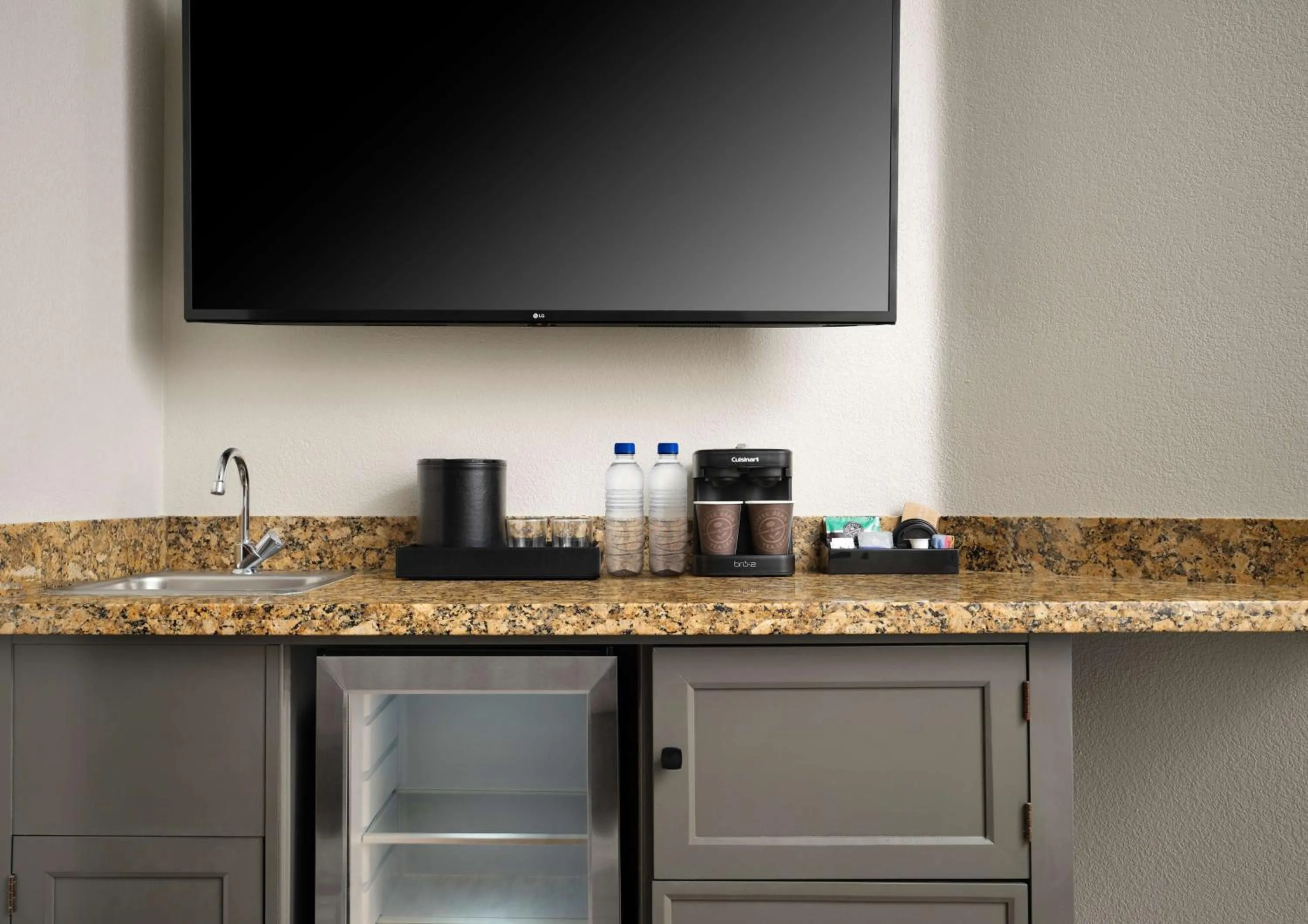 King Suite in Embassy Suites Tucson - Paloma Village