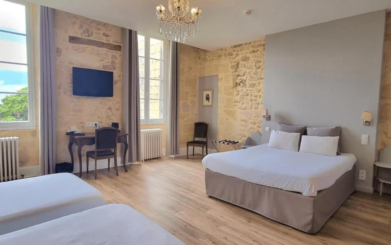 Quadruple Room in Demeures & Château - Fleur de Roques - Puisseguin Saint Emilion