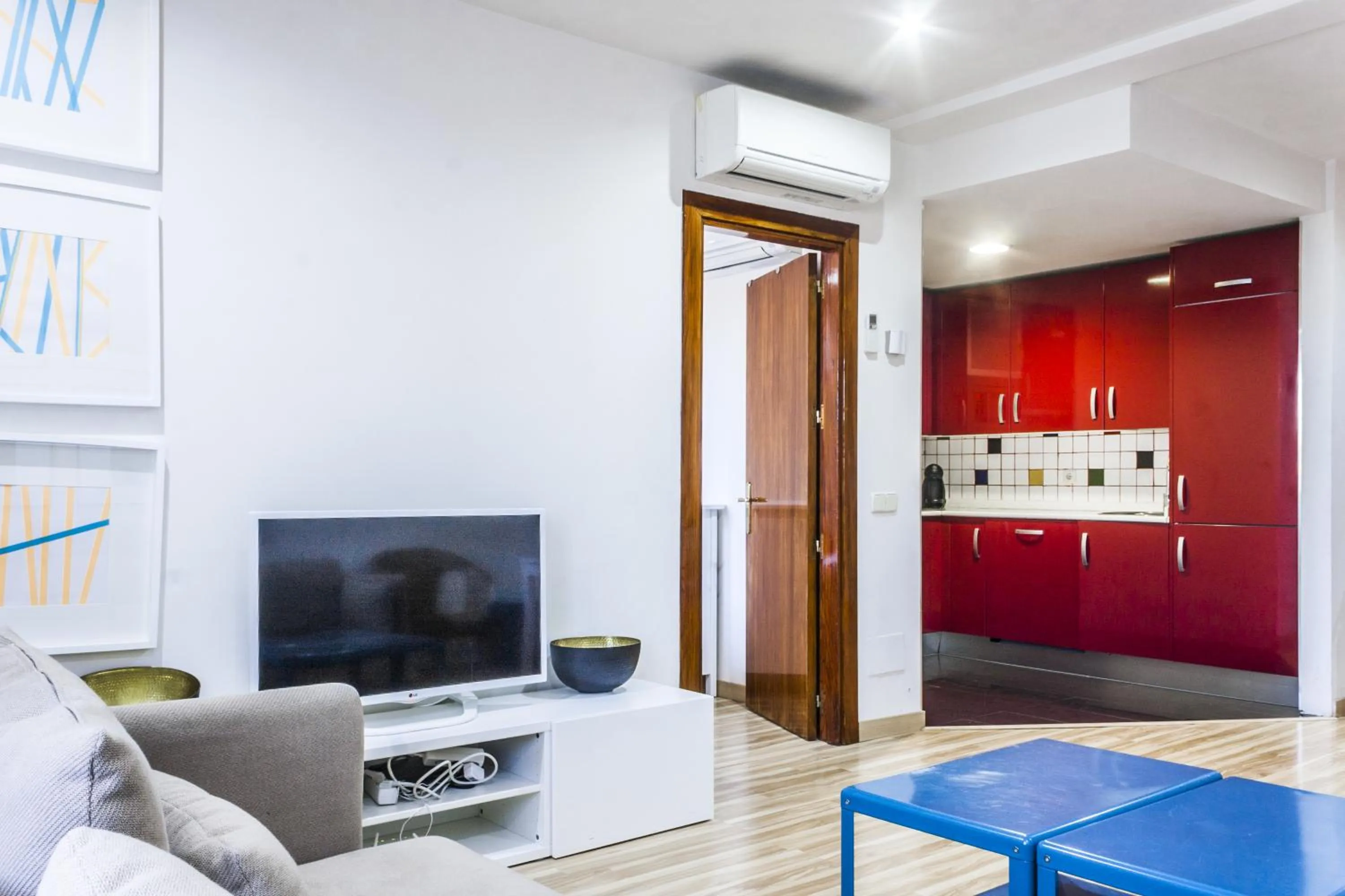 Three-Bedroom Apartment in Mola Suites