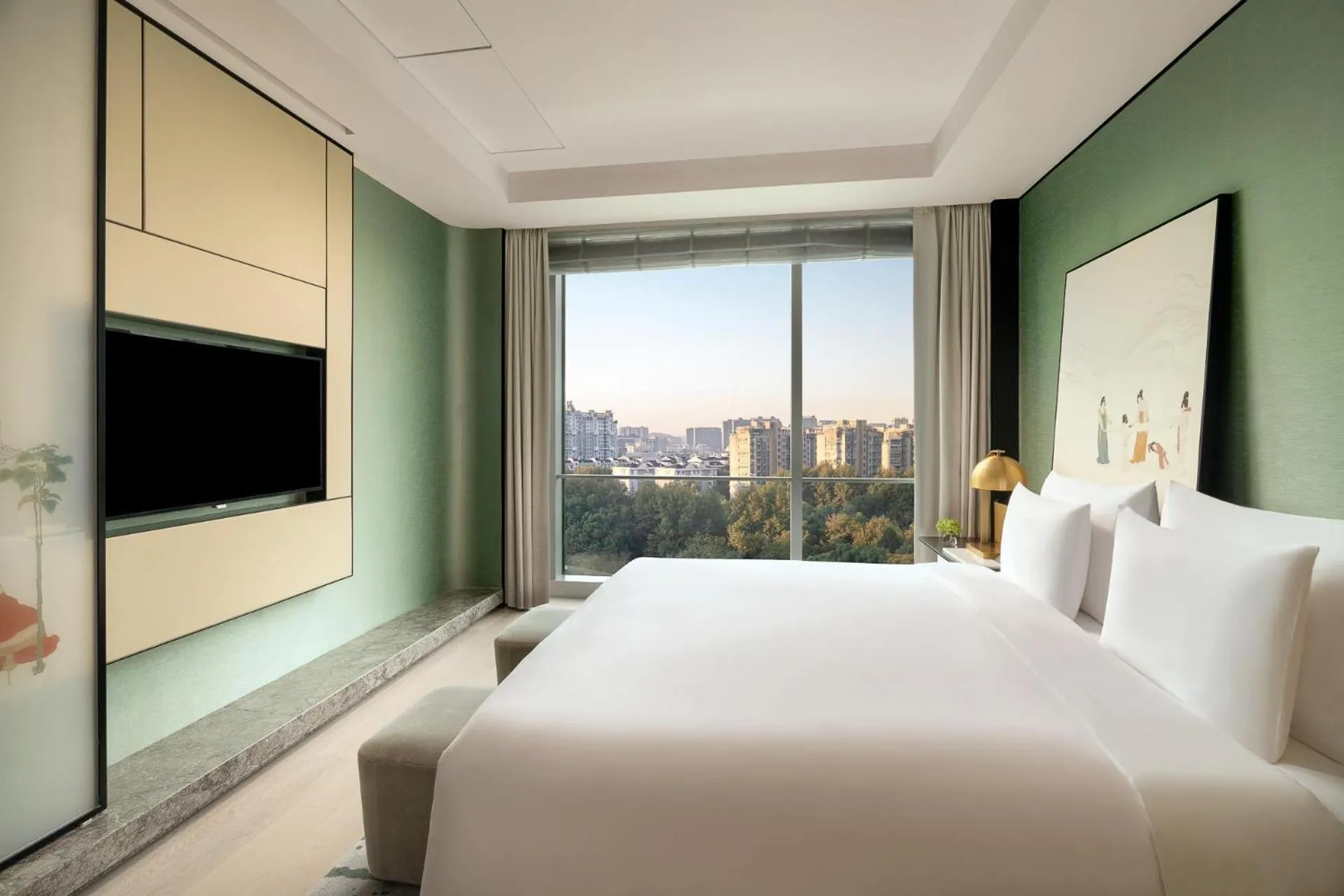 Deluxe King Room in Kempinski Hotel Hangzhou - Beside the Grand Canal, connected to refined lifestyle