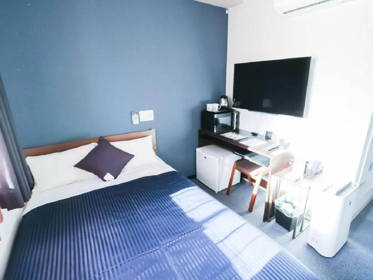 Double Room with Small Double Bed - single occupancy - Non-Smoking in HOTEL LiVEMAX Machida-Ekimae