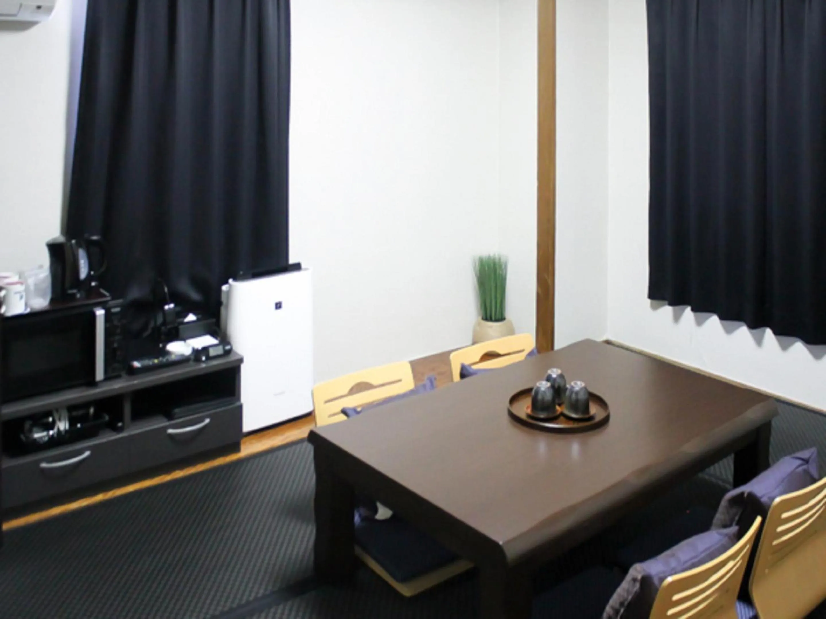 Japanese-Style Room - Smoking in Hotel Livemax BUDGET Kanazawa-Idaimae