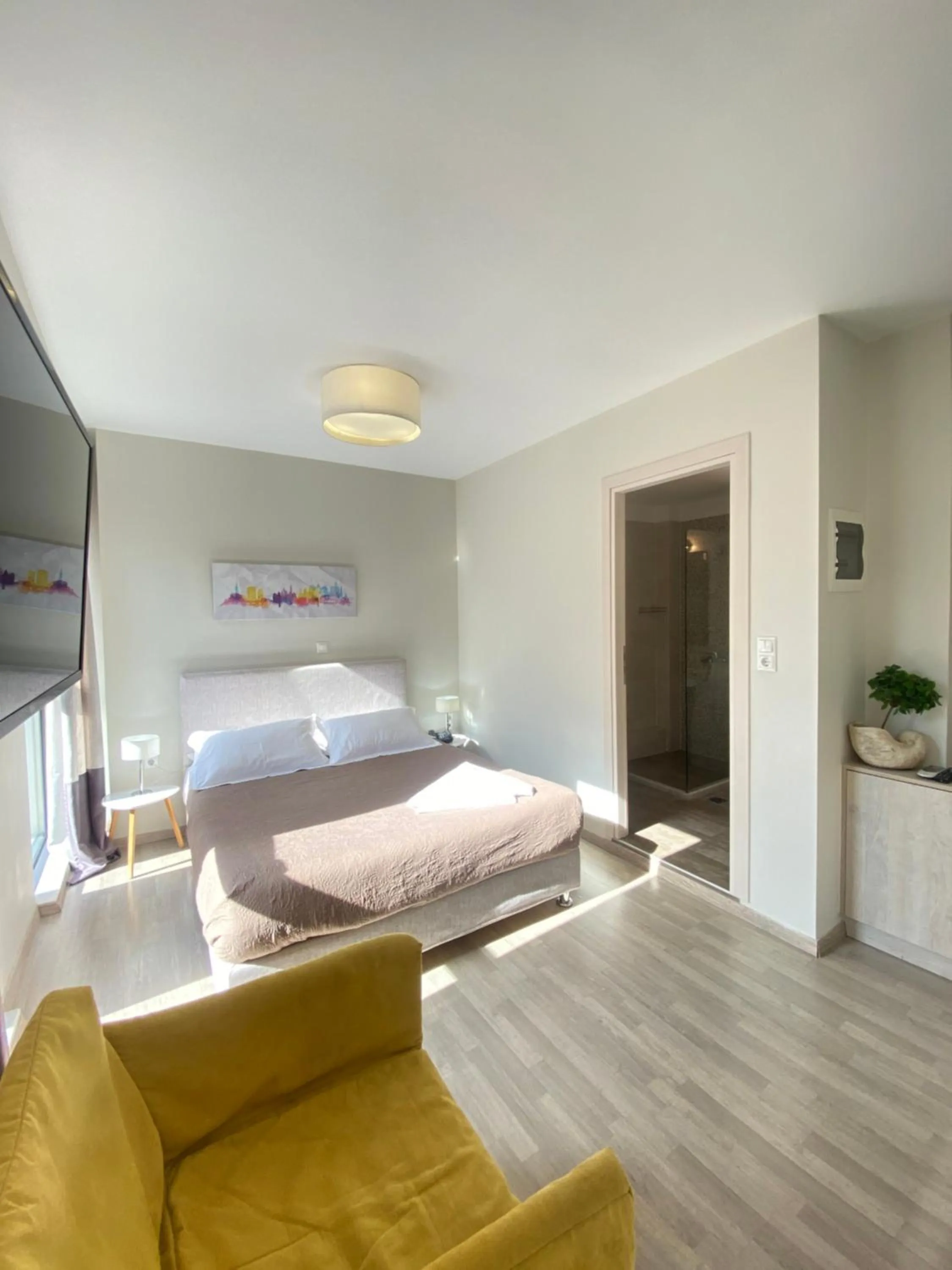 King Suite in Tins Hotel City - Athens