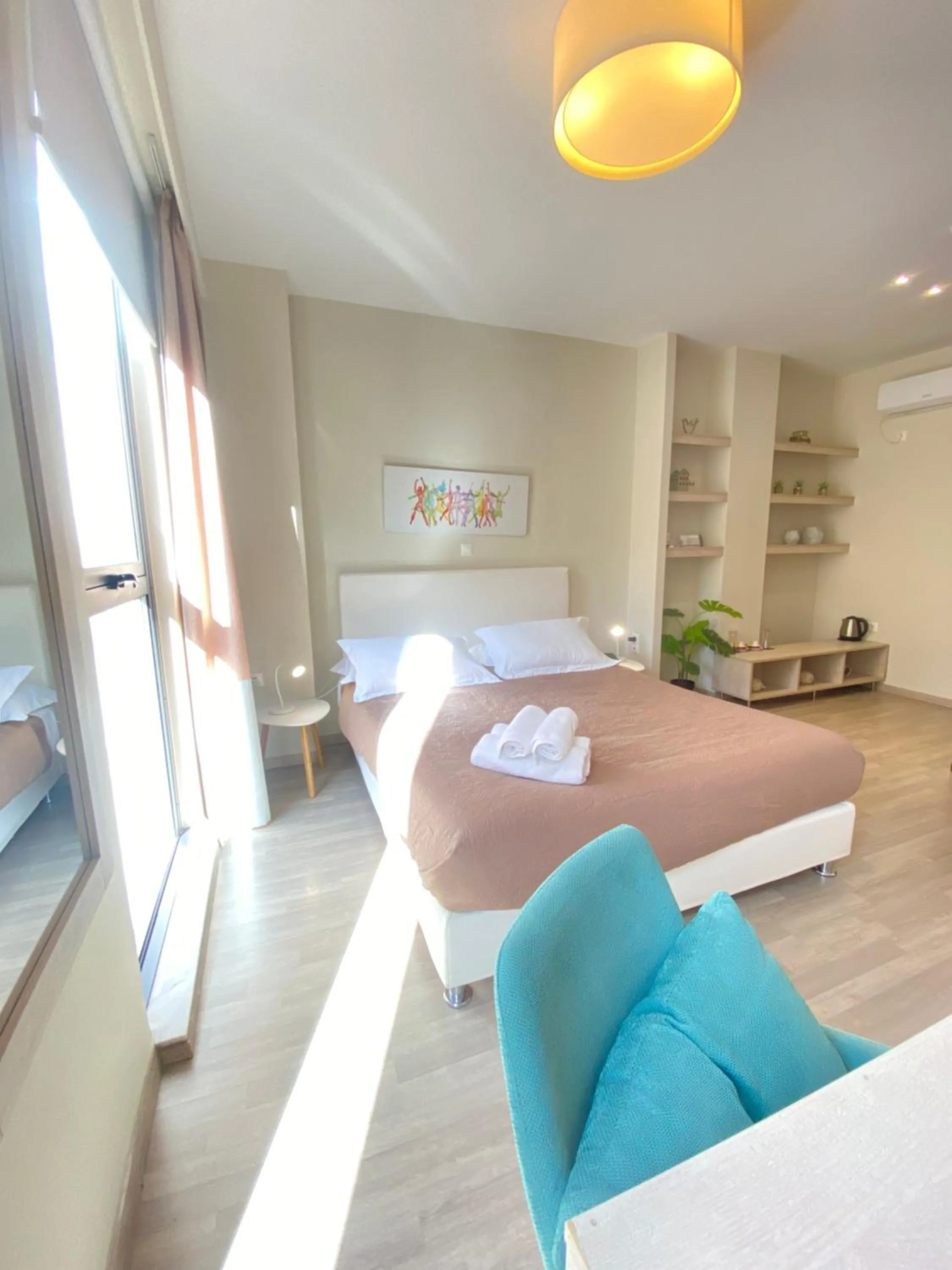 Executive Suite in Tins Hotel City - Athens