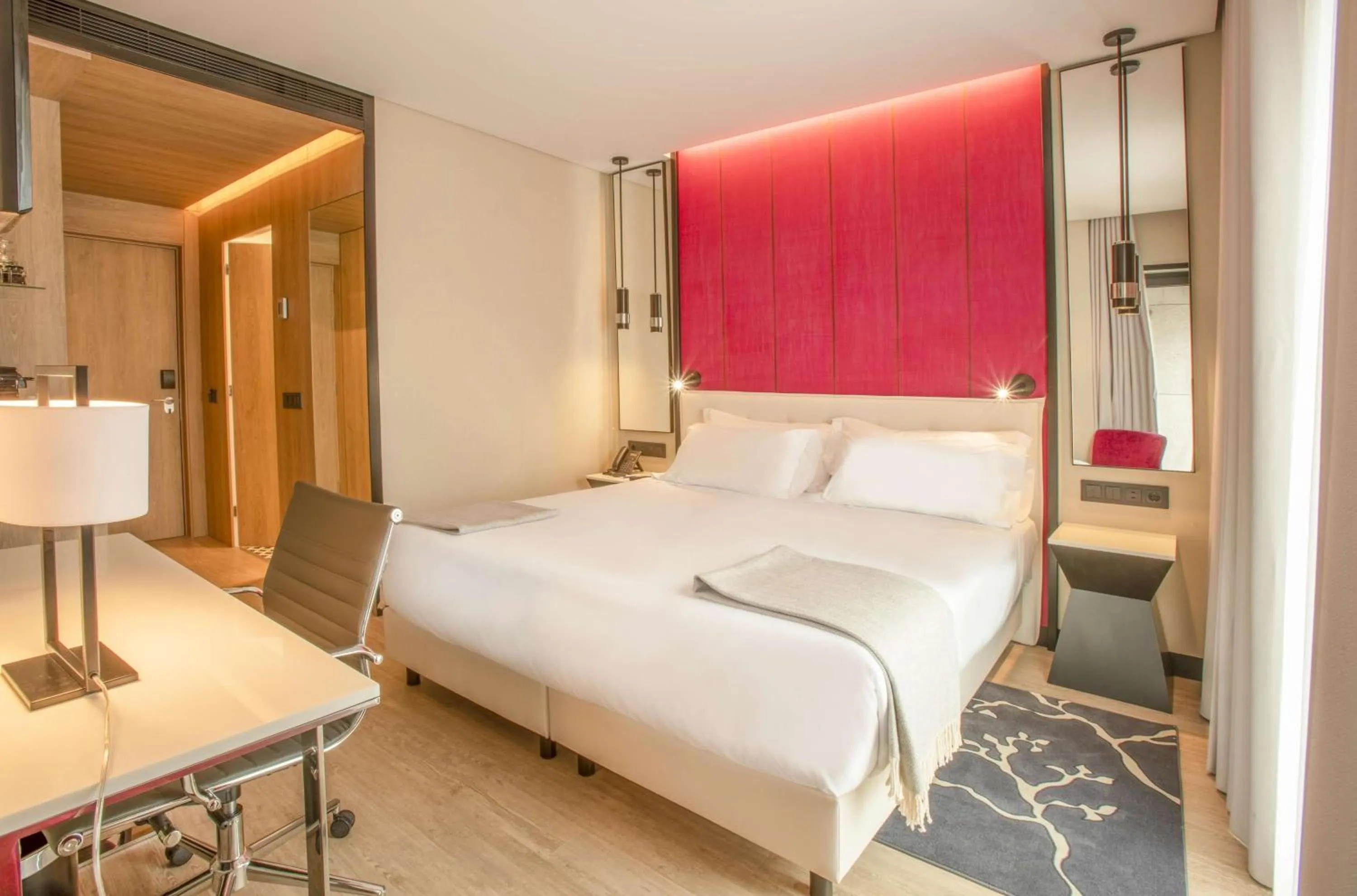 Standard Double or Twin Room in NH Porto Jardim